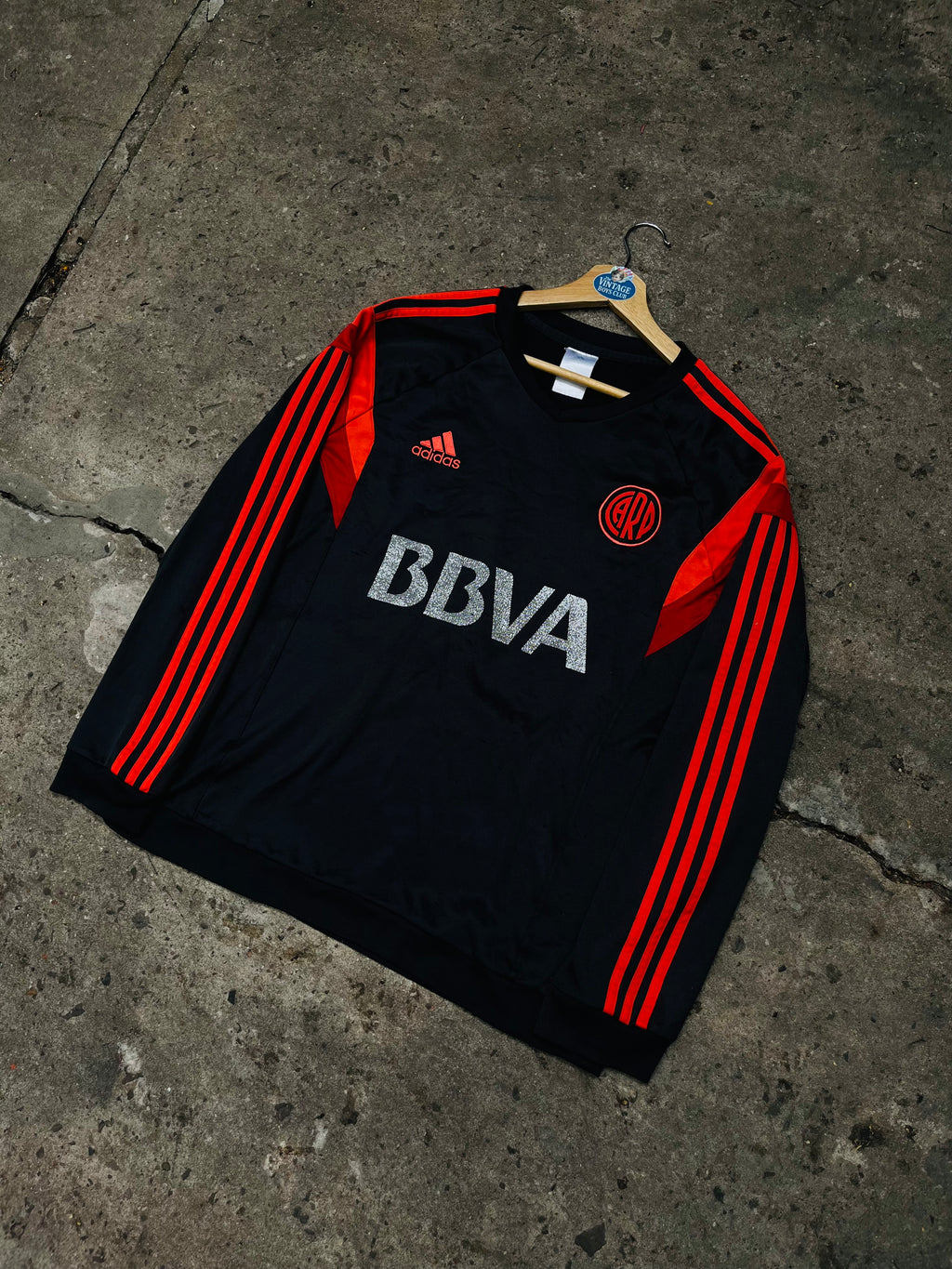 Buzo River 2014 de Utileria