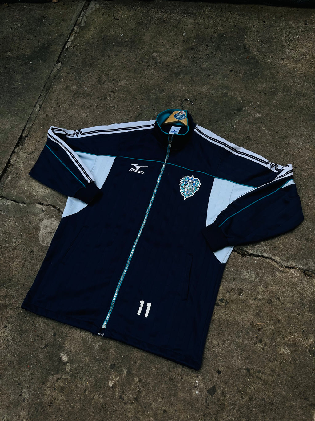 Campera Avispa Fukuoka 2001 De Utilería