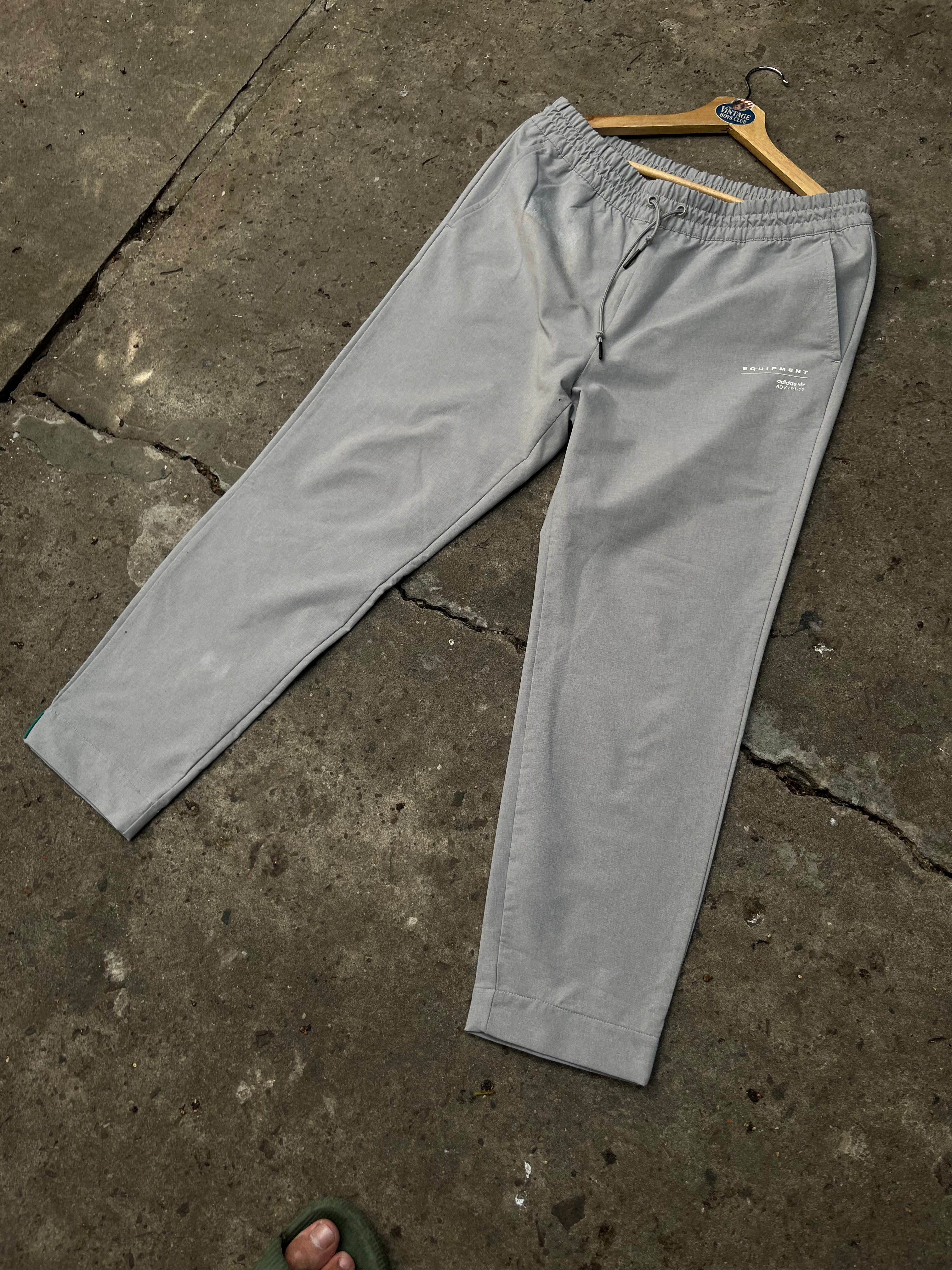 Pantalón Adidas Equipment Original