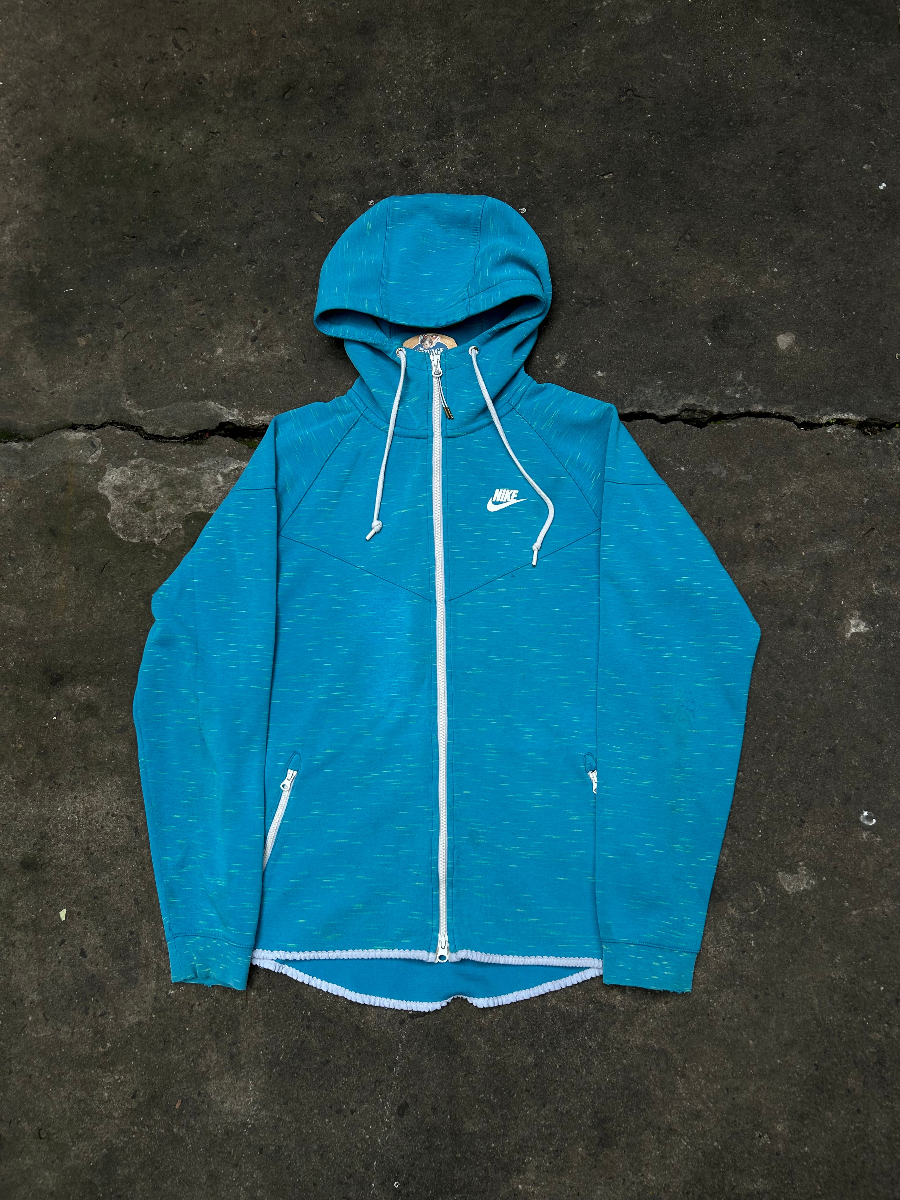 Campera Nike Tech Original