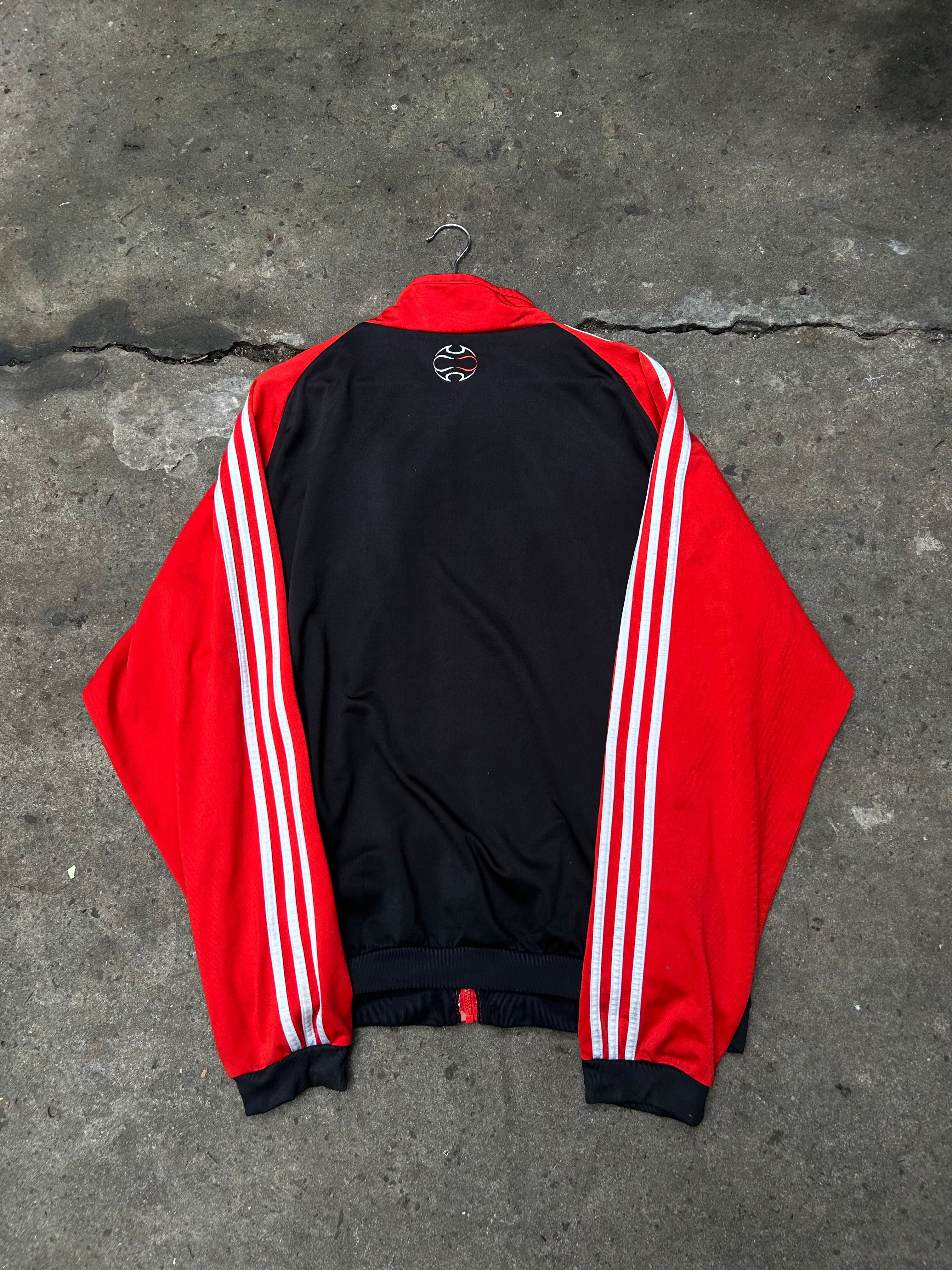Campera River 2006 TeamGeist Roja y Negra Original