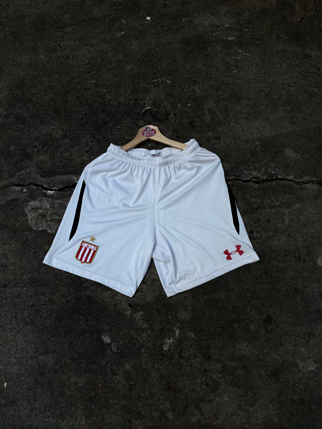 Short Estudiantes Under Armour Original