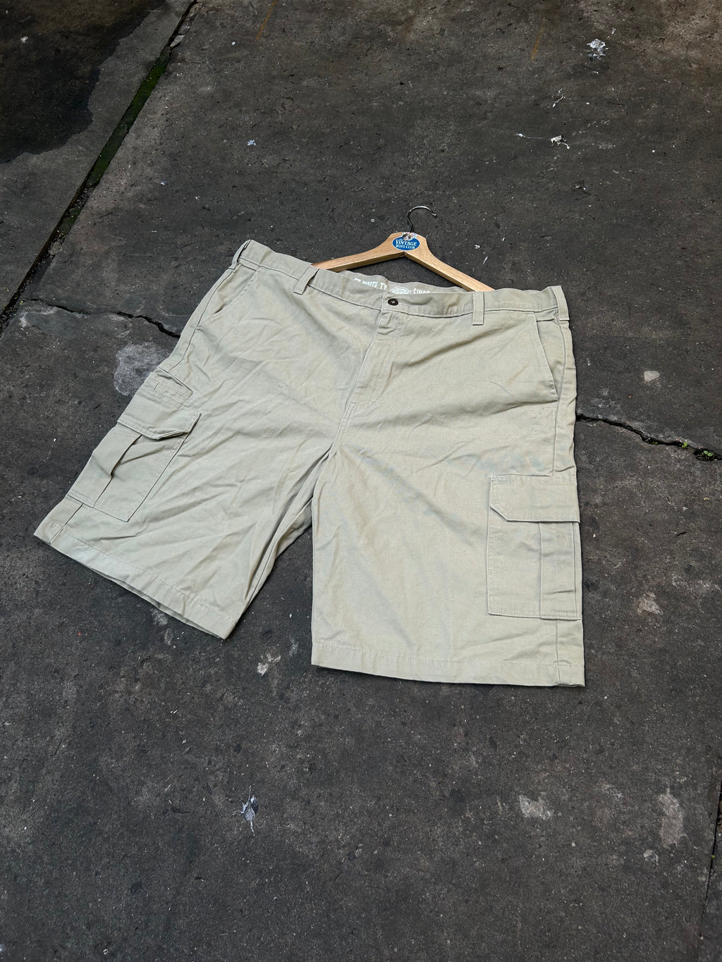 Bermuda Dickens Beige Original