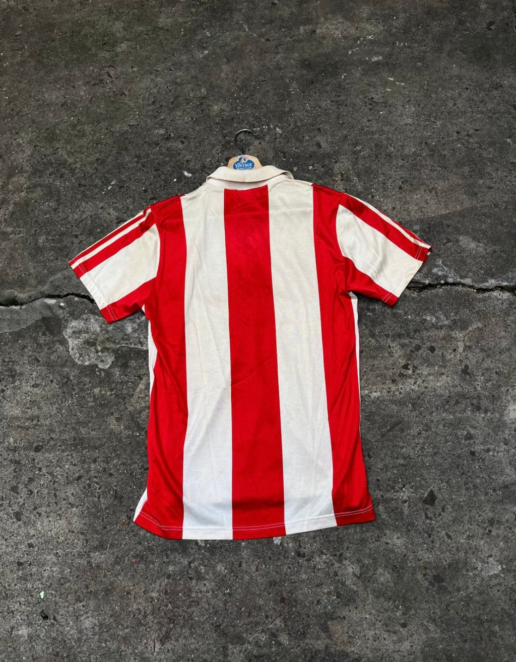 Camiseta Estudiantes Adidas 80s Firmada x Veron Padre Original