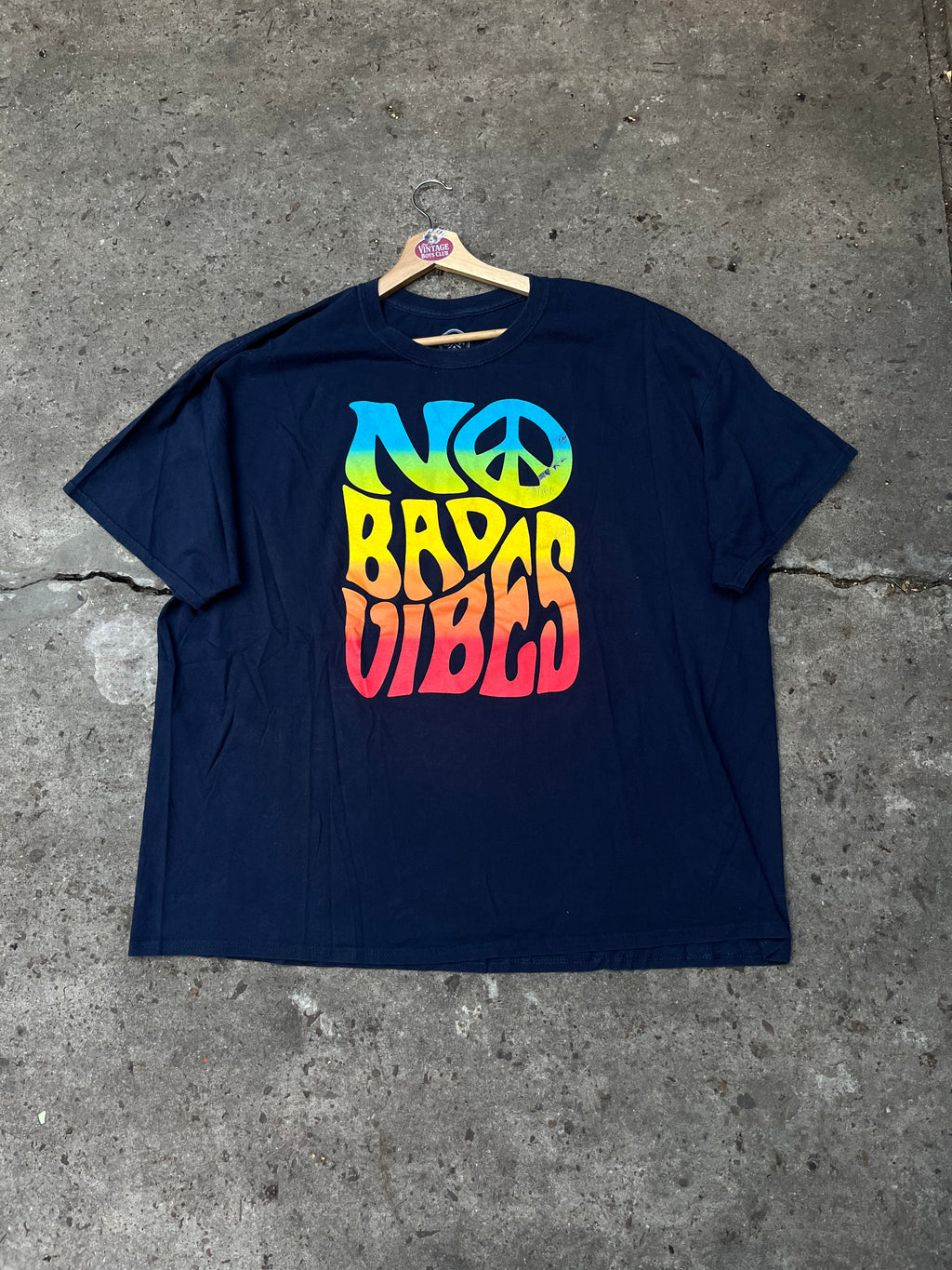 Remera No Bad Vibes Americana Vintage