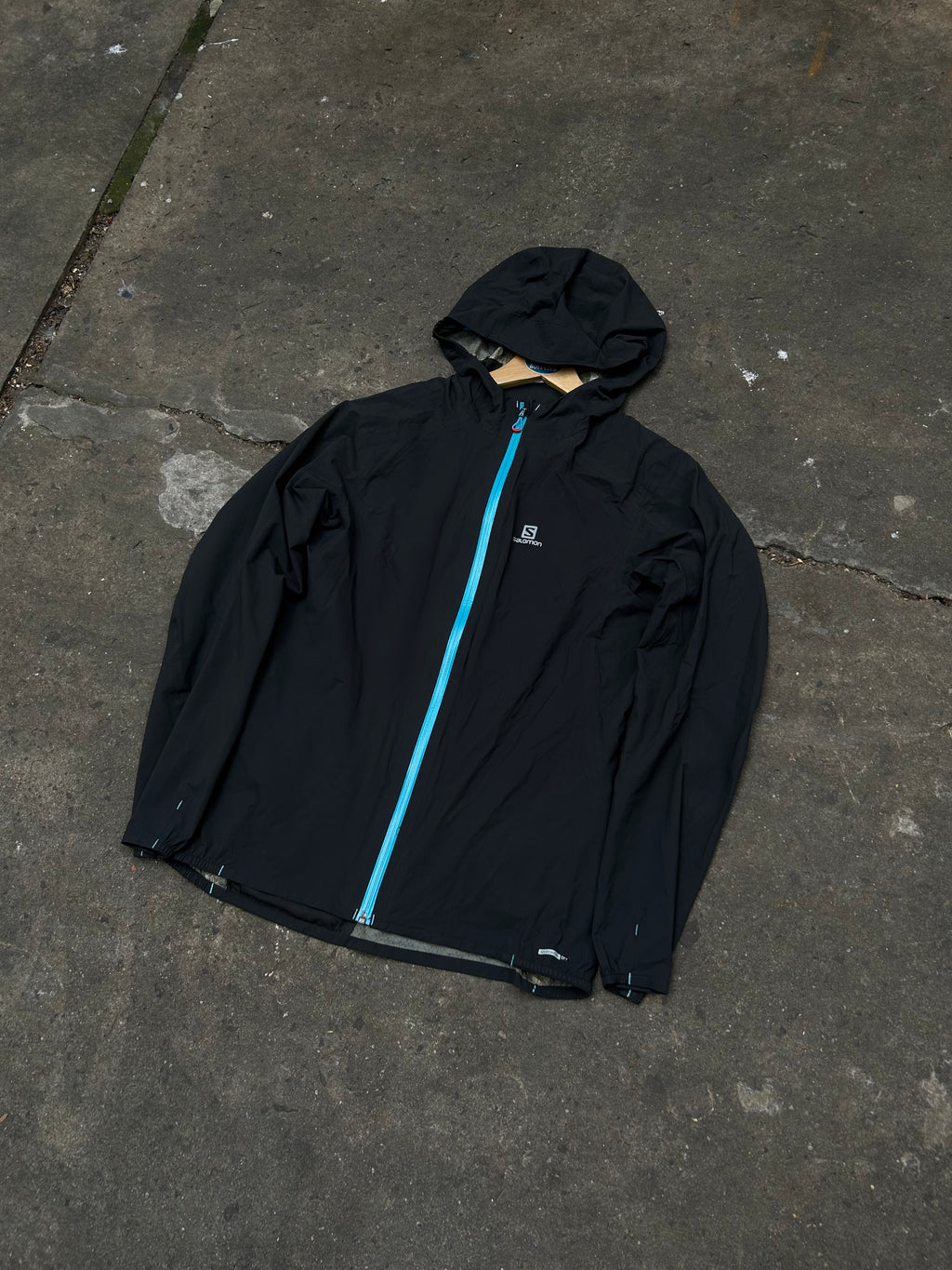 Campera Salomon Rompeviento Original
