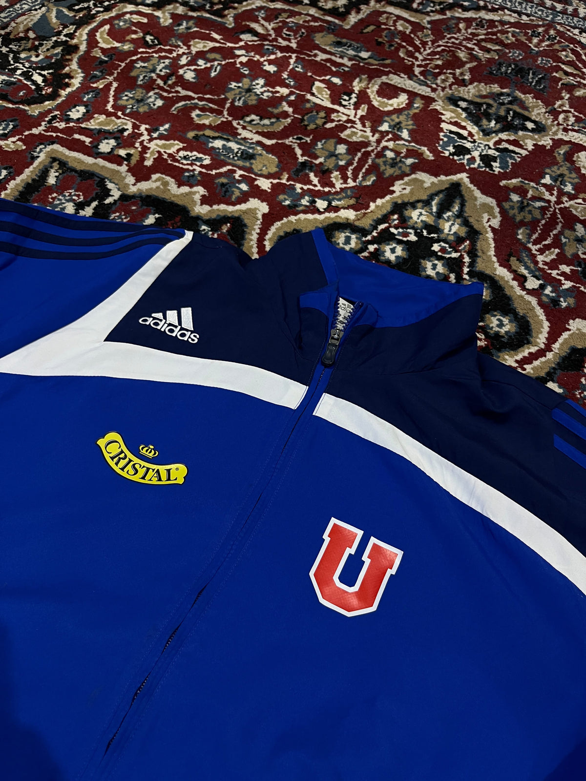 Campera U de Chile 2007 de Utileria Rompeviento