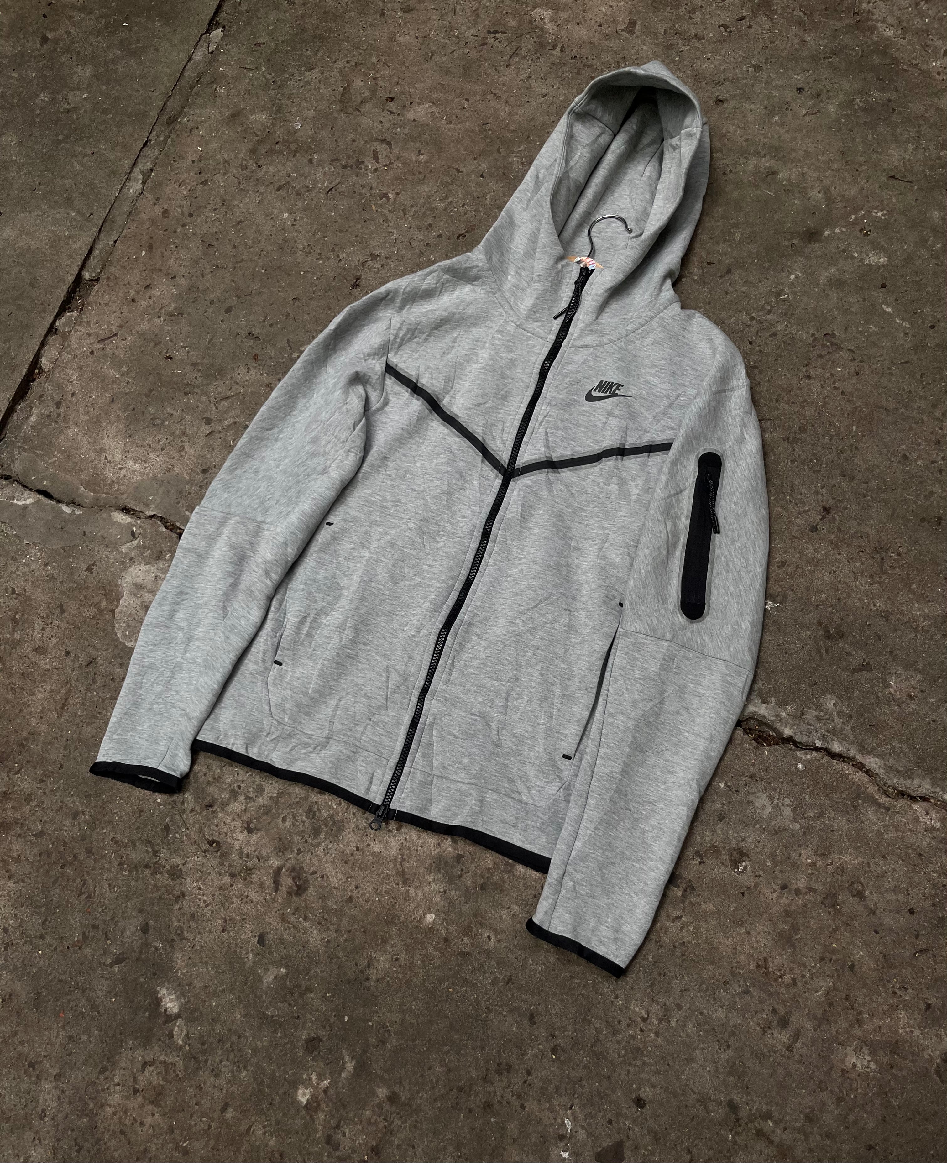 Campera Nike Tech Gris Original