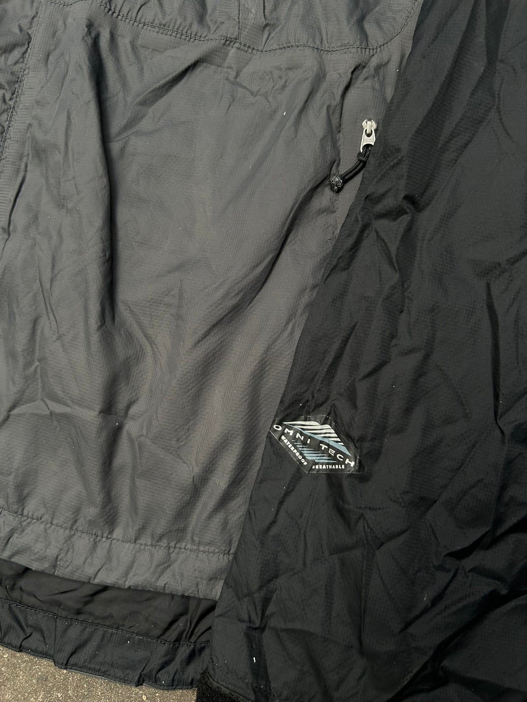 Campera Columbia Tech Tinanium Original