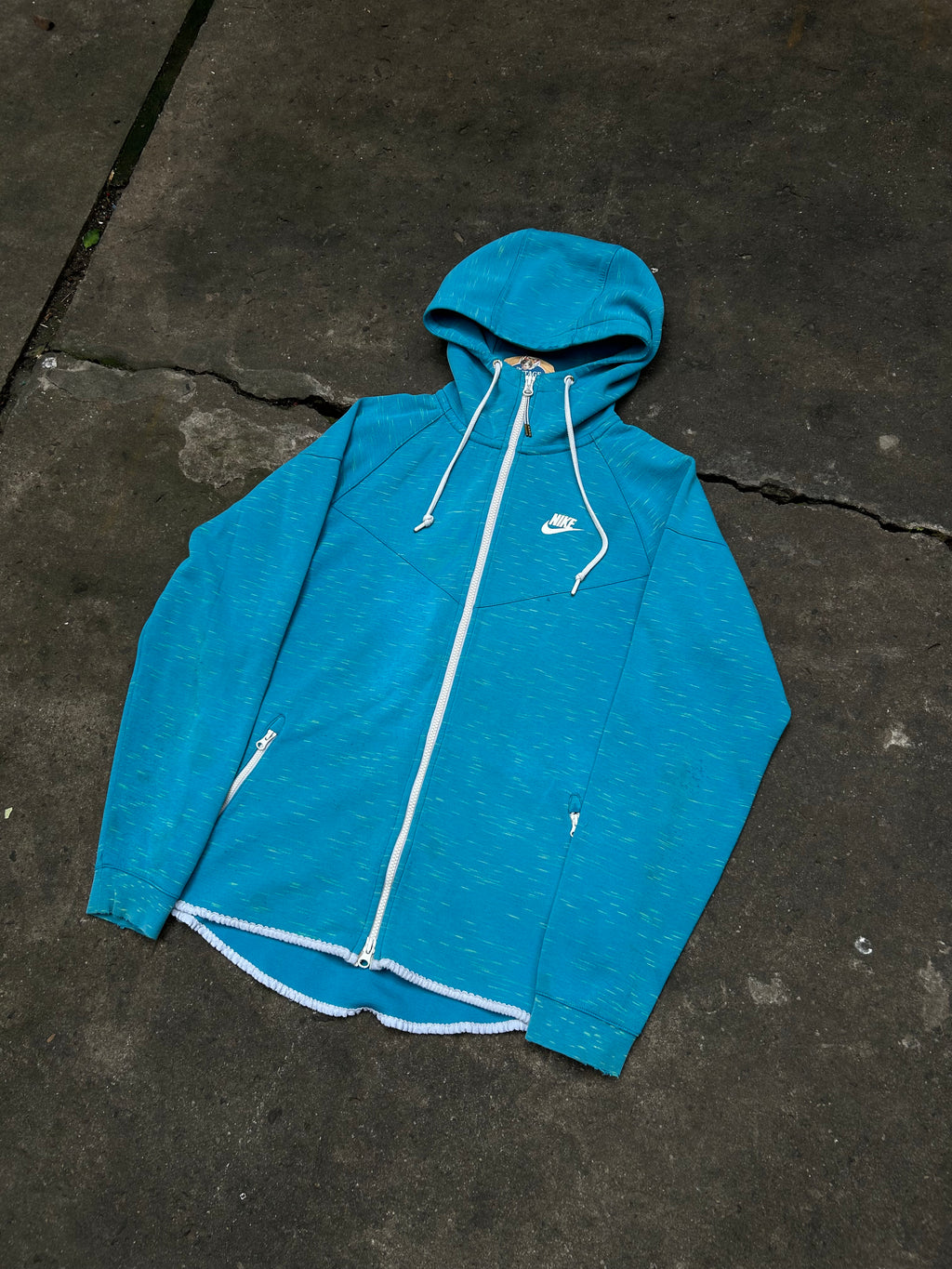 Campera Nike Tech Original