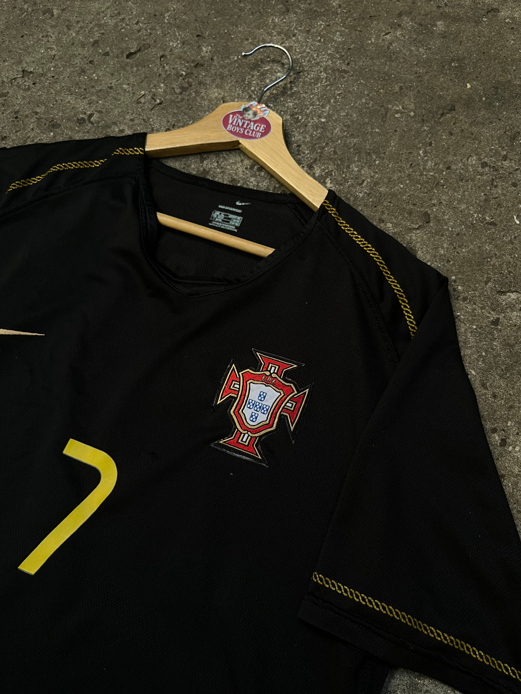 Camiseta Portugal 2006 Suplente Versión Jugador de Figo Original