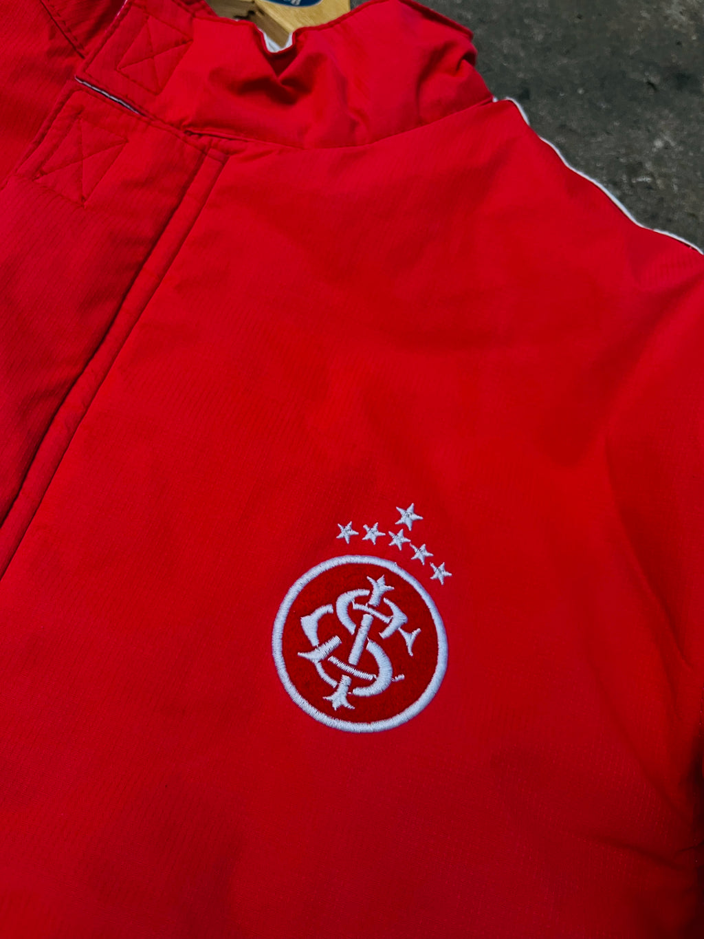Campera Internacional Puerto Alegre