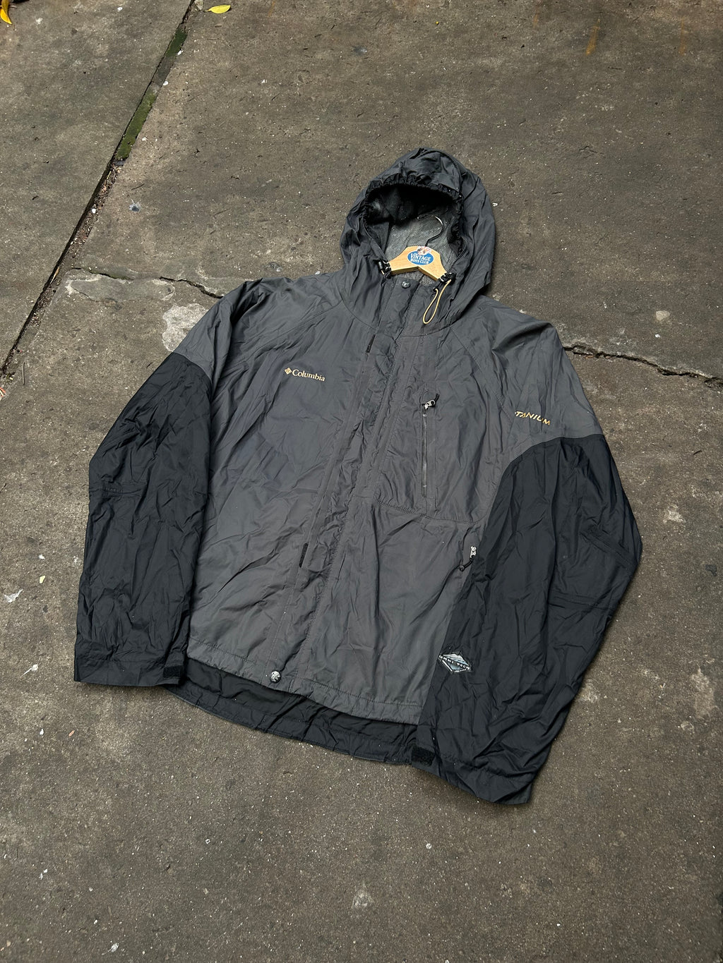 Campera Columbia Tech Tinanium Original