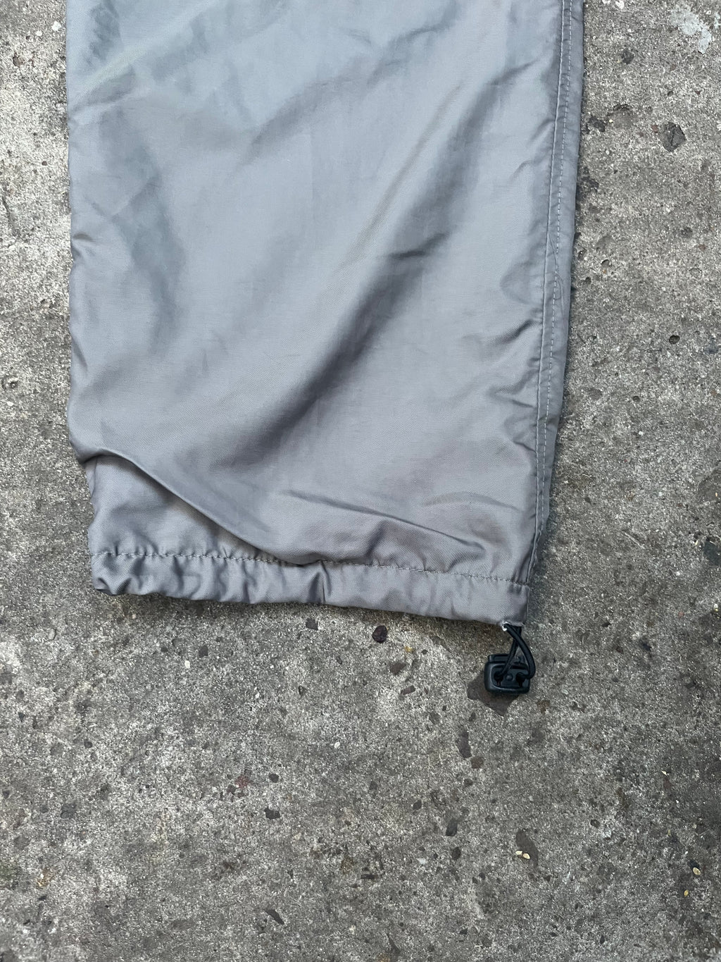 Pantalon Nike Retro Rompeviento