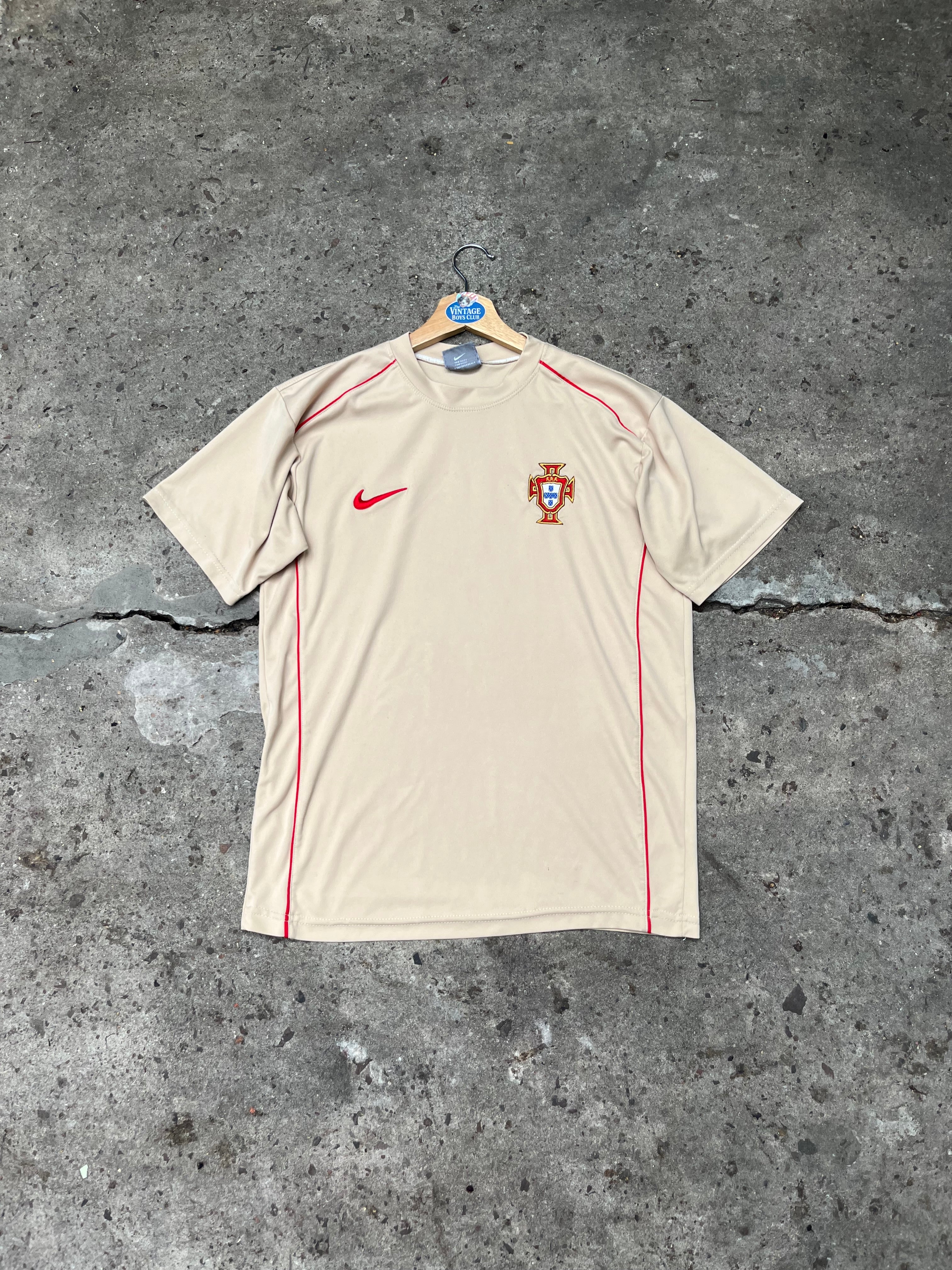 Camiseta Portugal Nike Retro