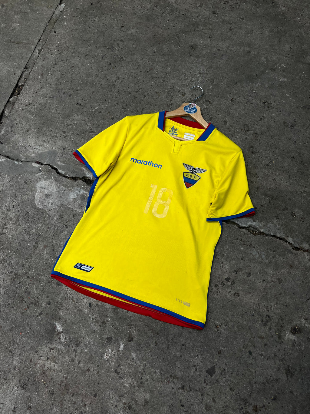 Camiseta Ecuador Marathon Titular Original