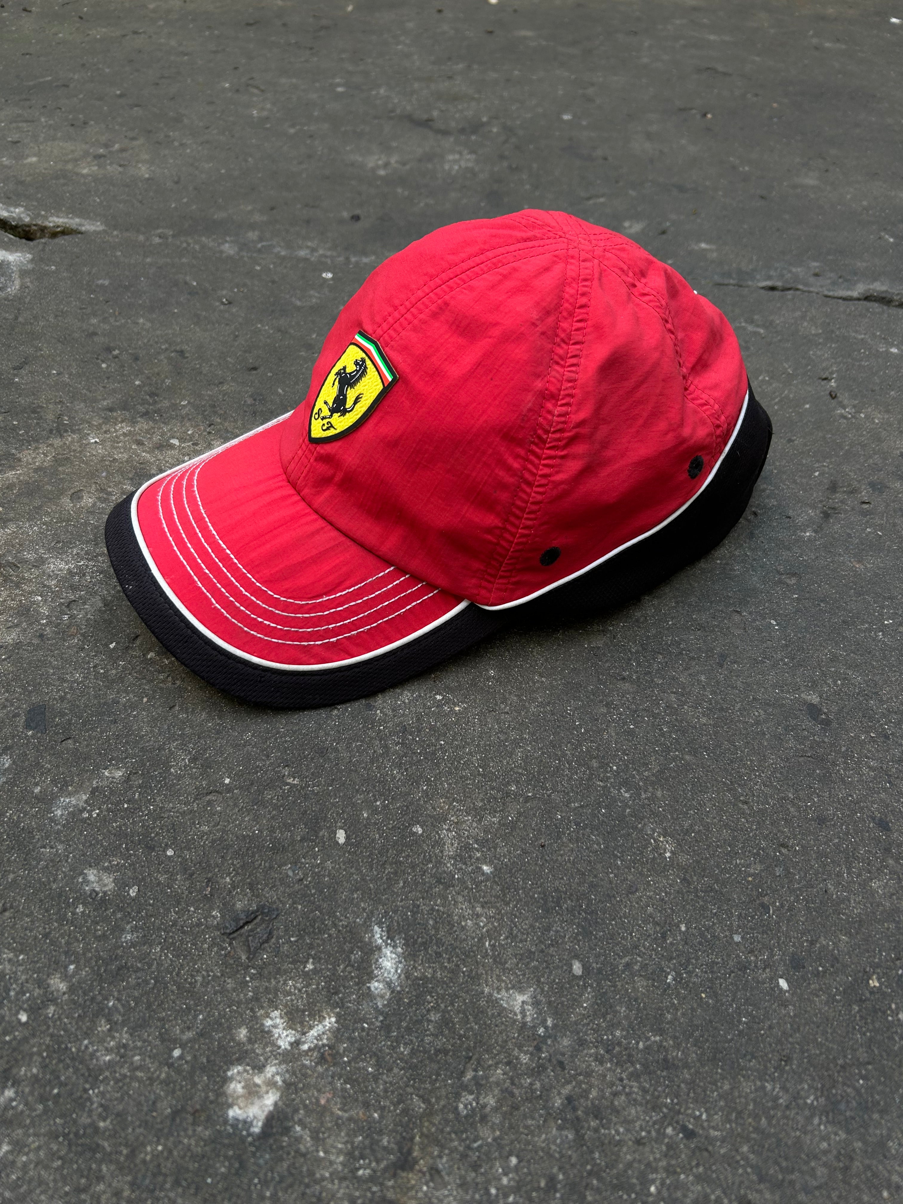 Gorra Ferrari x Puma Original