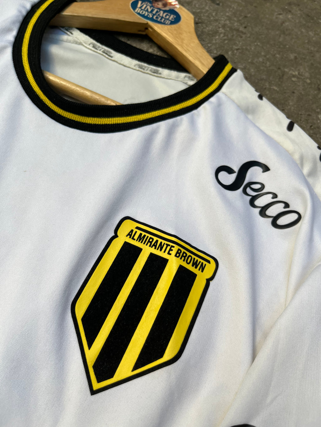 Camiseta Almirante Brown Retiel Manga Larga de Juego
