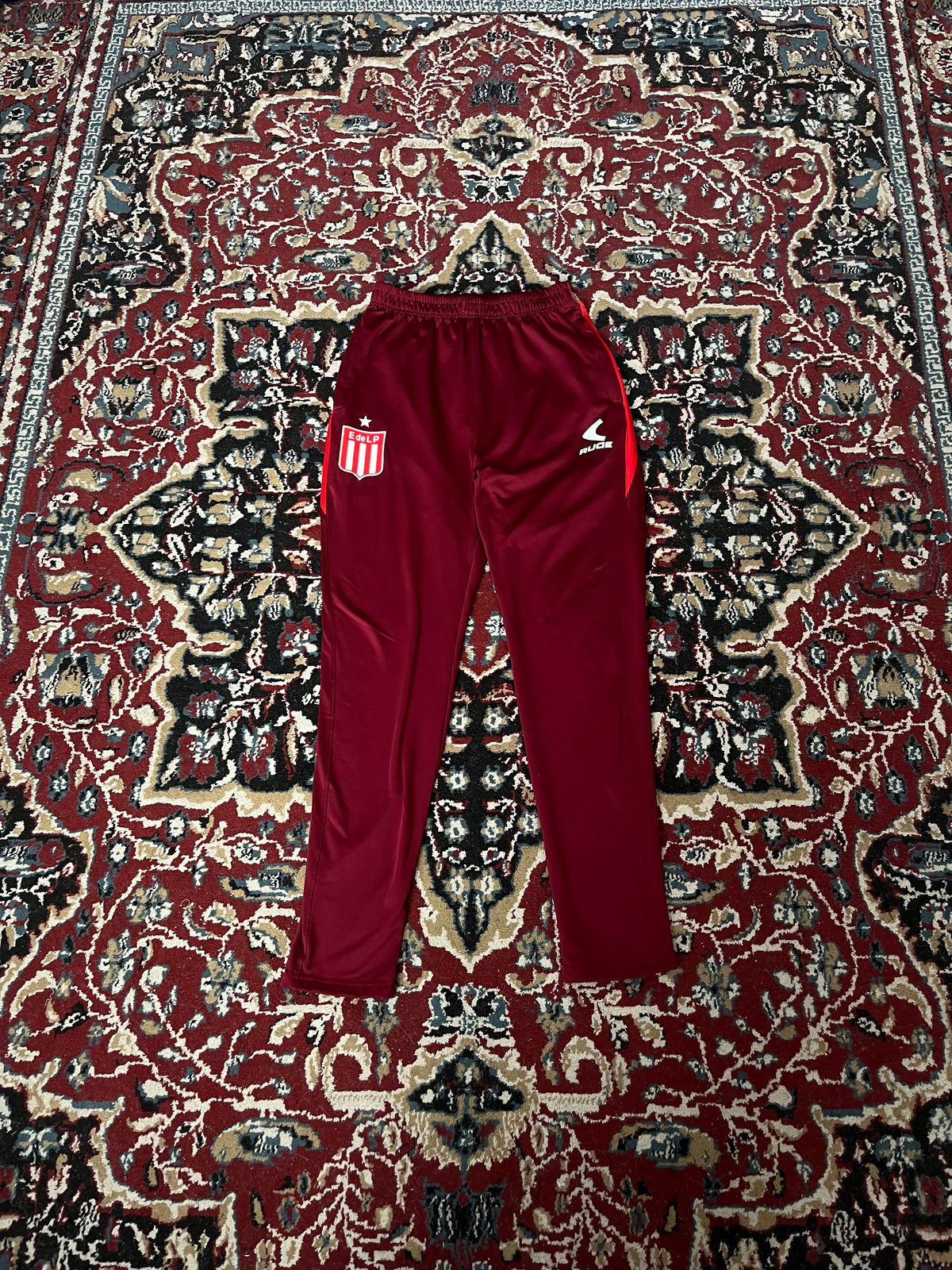 Pantalon Estudiantes Ruge Bordo Original