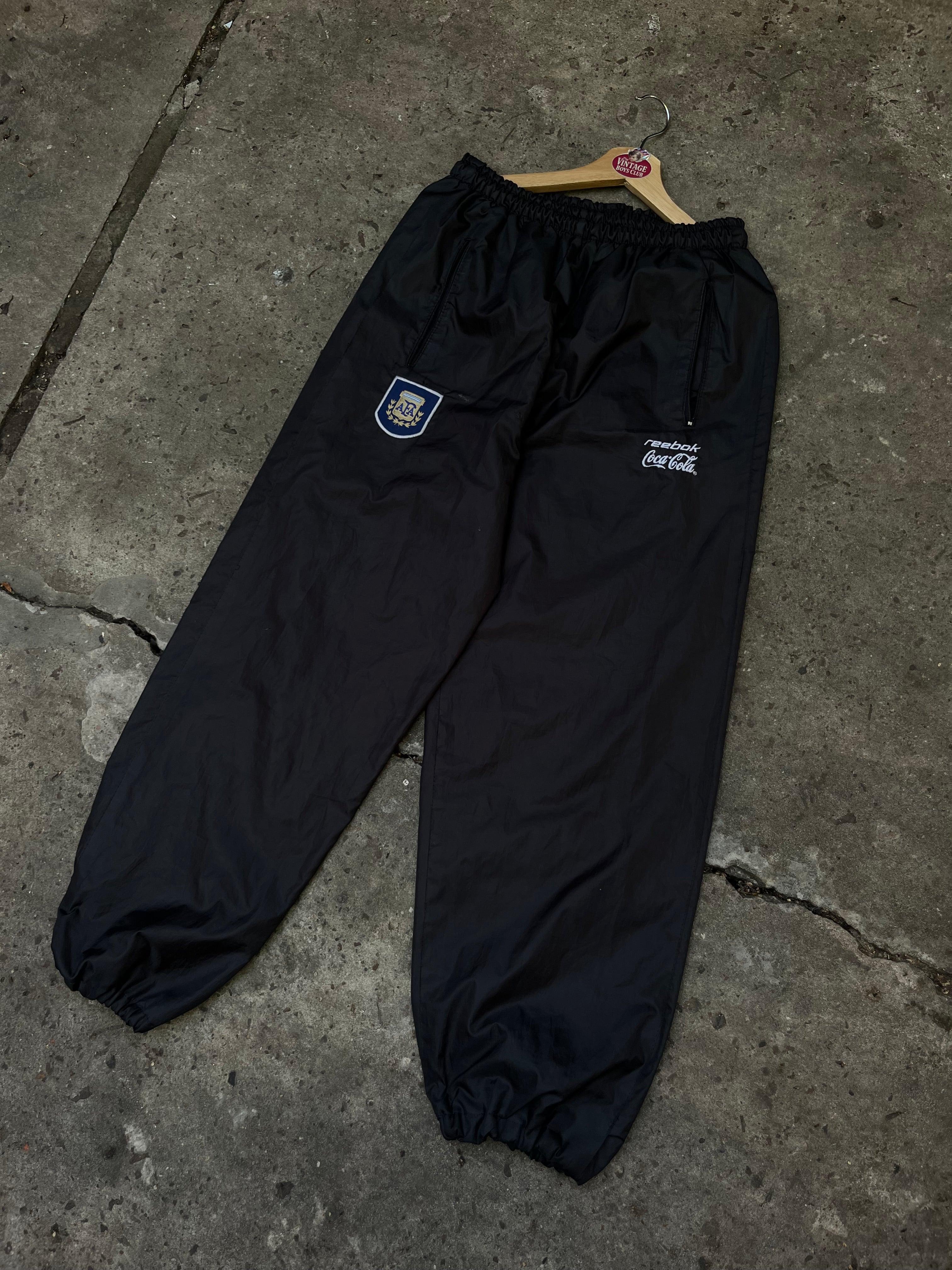 Pantalon Argentina Reebok Rompeviento