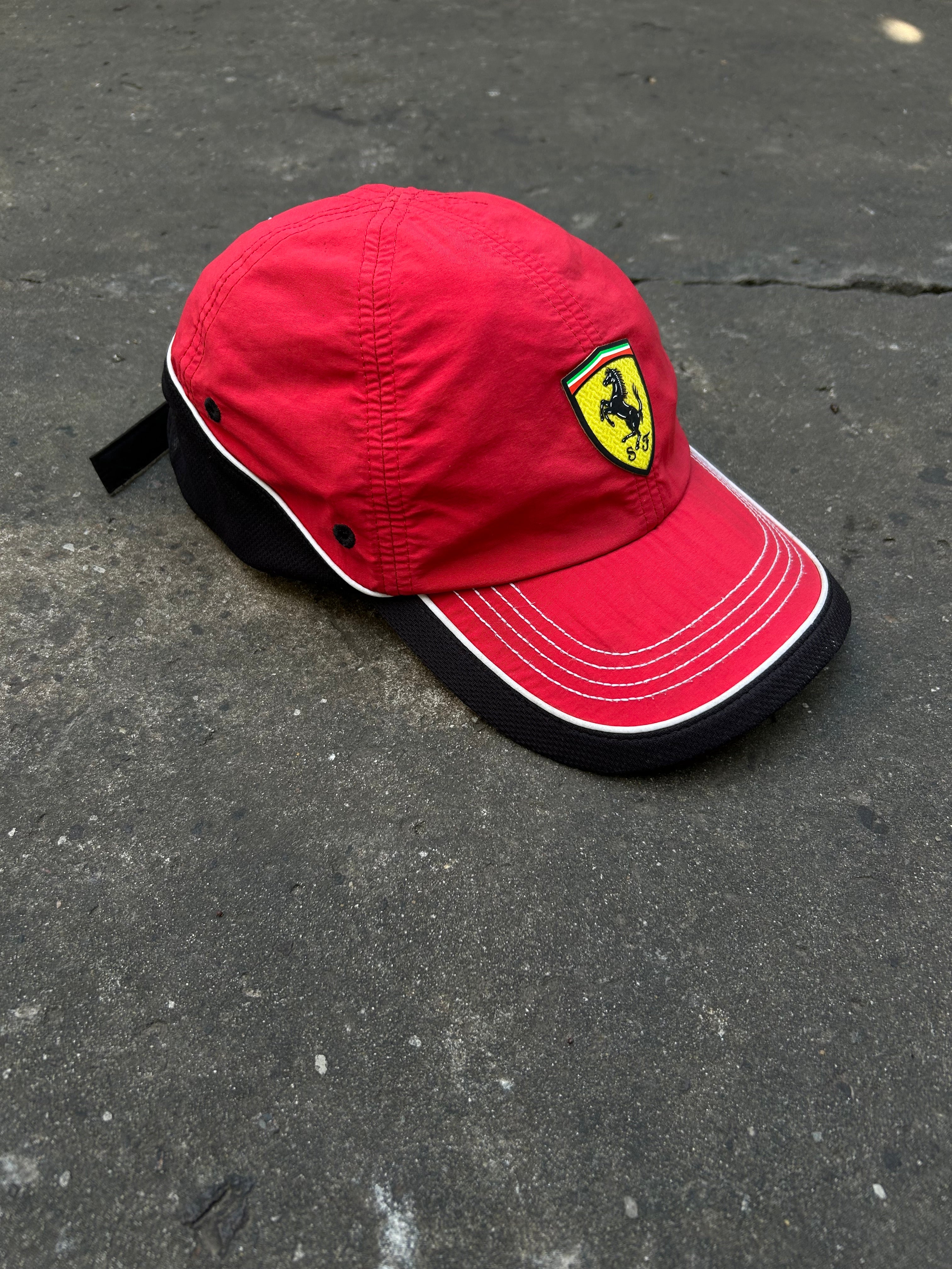 Gorra Ferrari x Puma Original