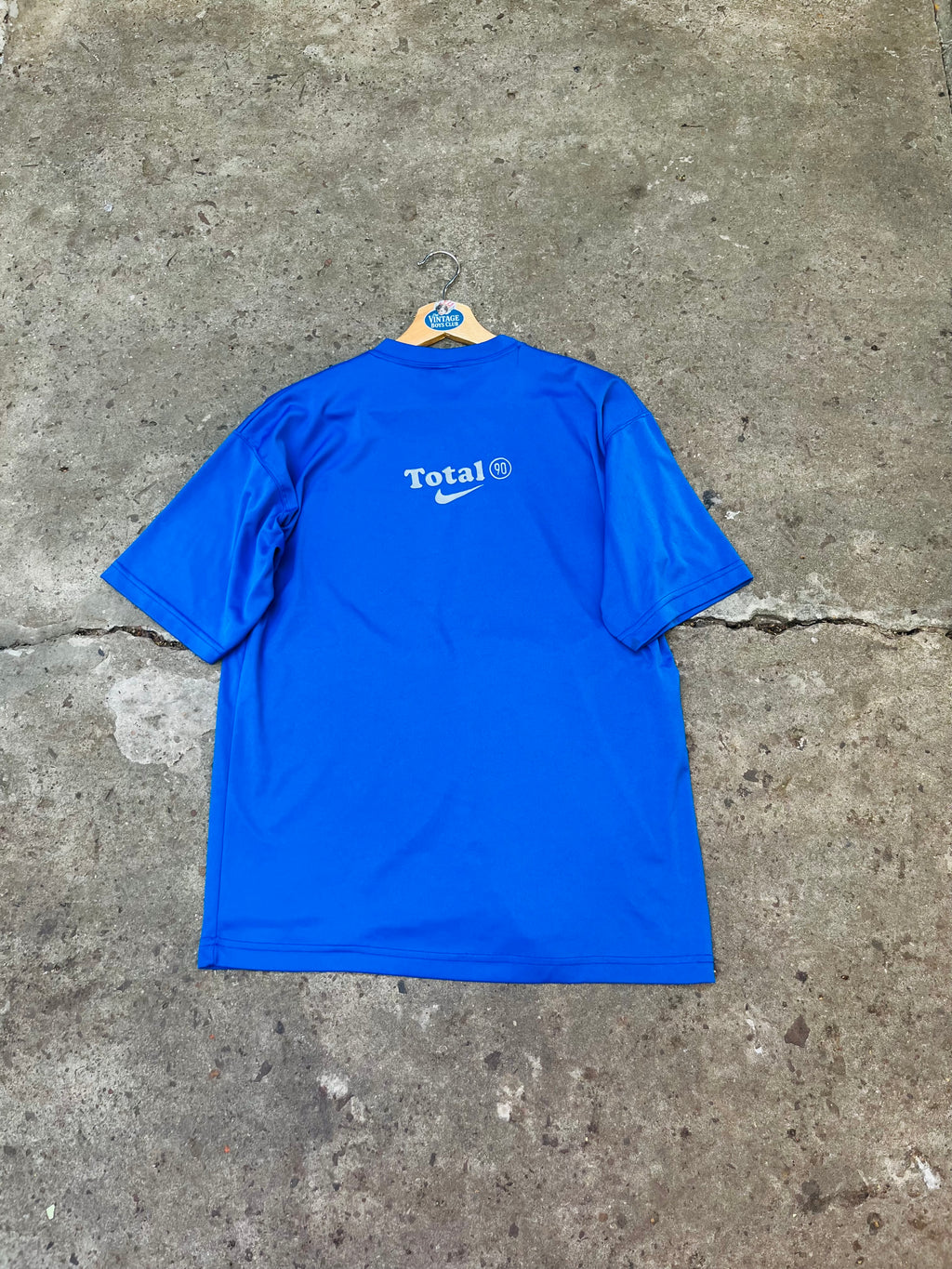 Remera Nike Total 90 Retro
