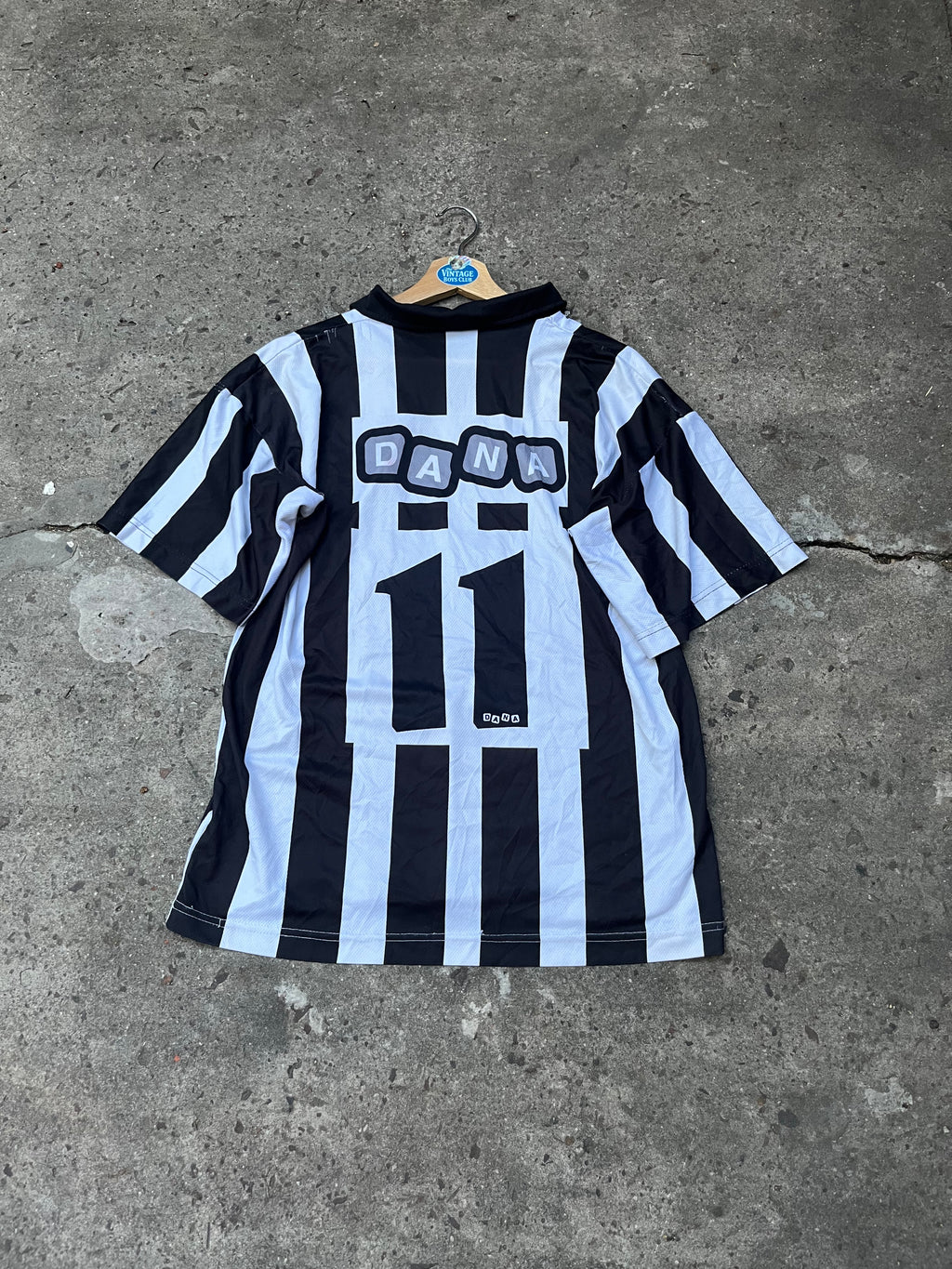 Camiseta Estudiantes de Caseros Dana de Juego