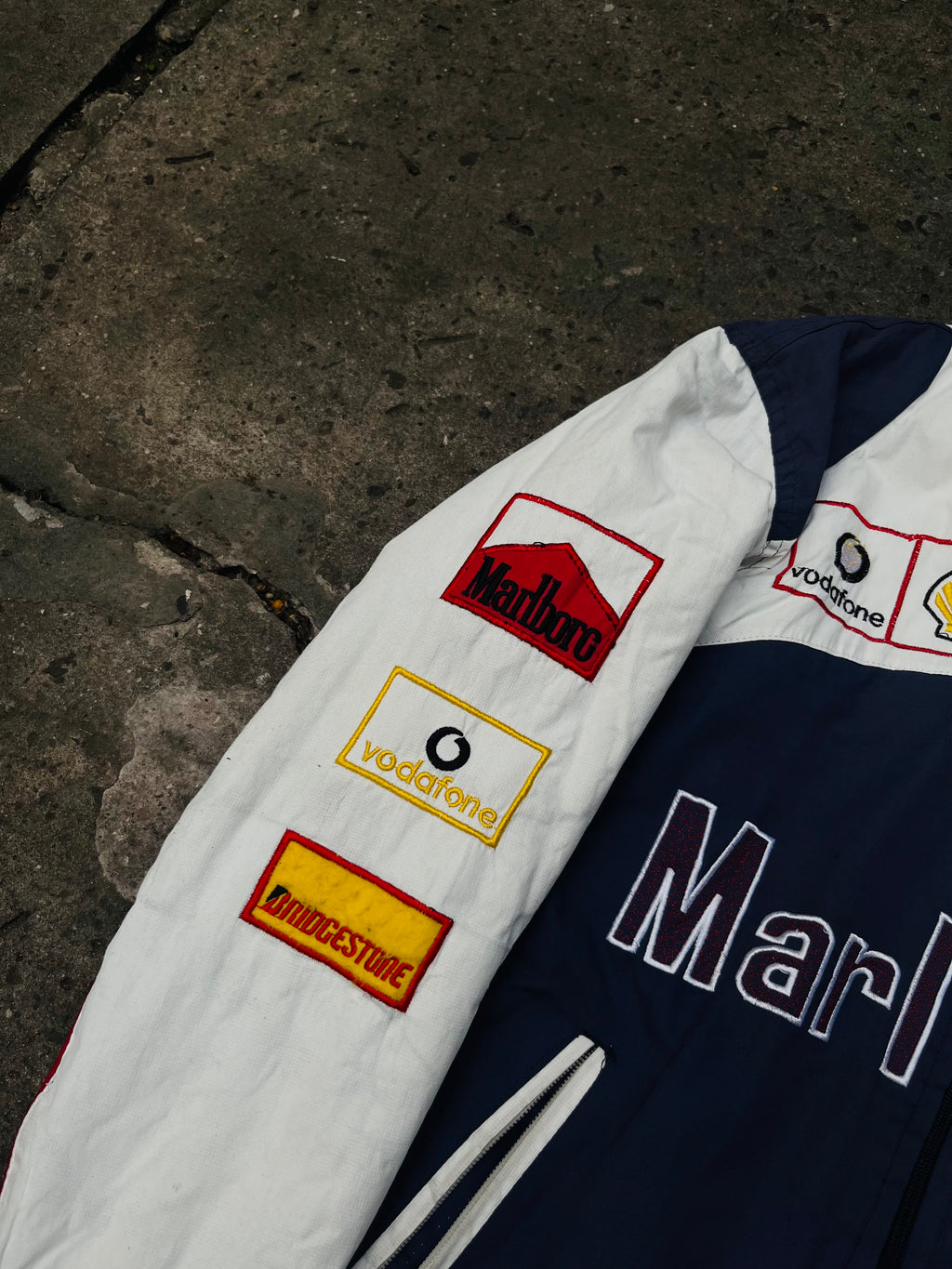 Campera Ferrari x Marlboro Vintage