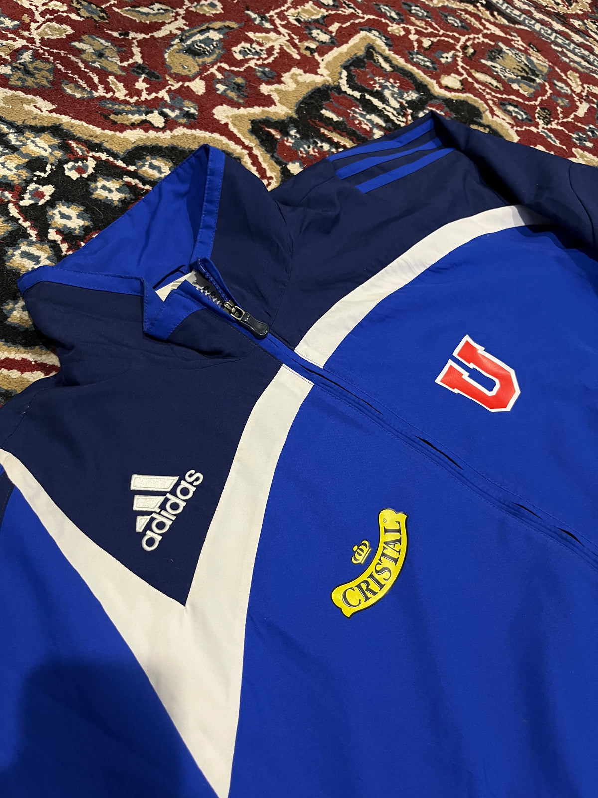 Campera U de Chile 2007 de Utileria Rompeviento