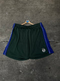 Short Milwaukee Bucks Vintage