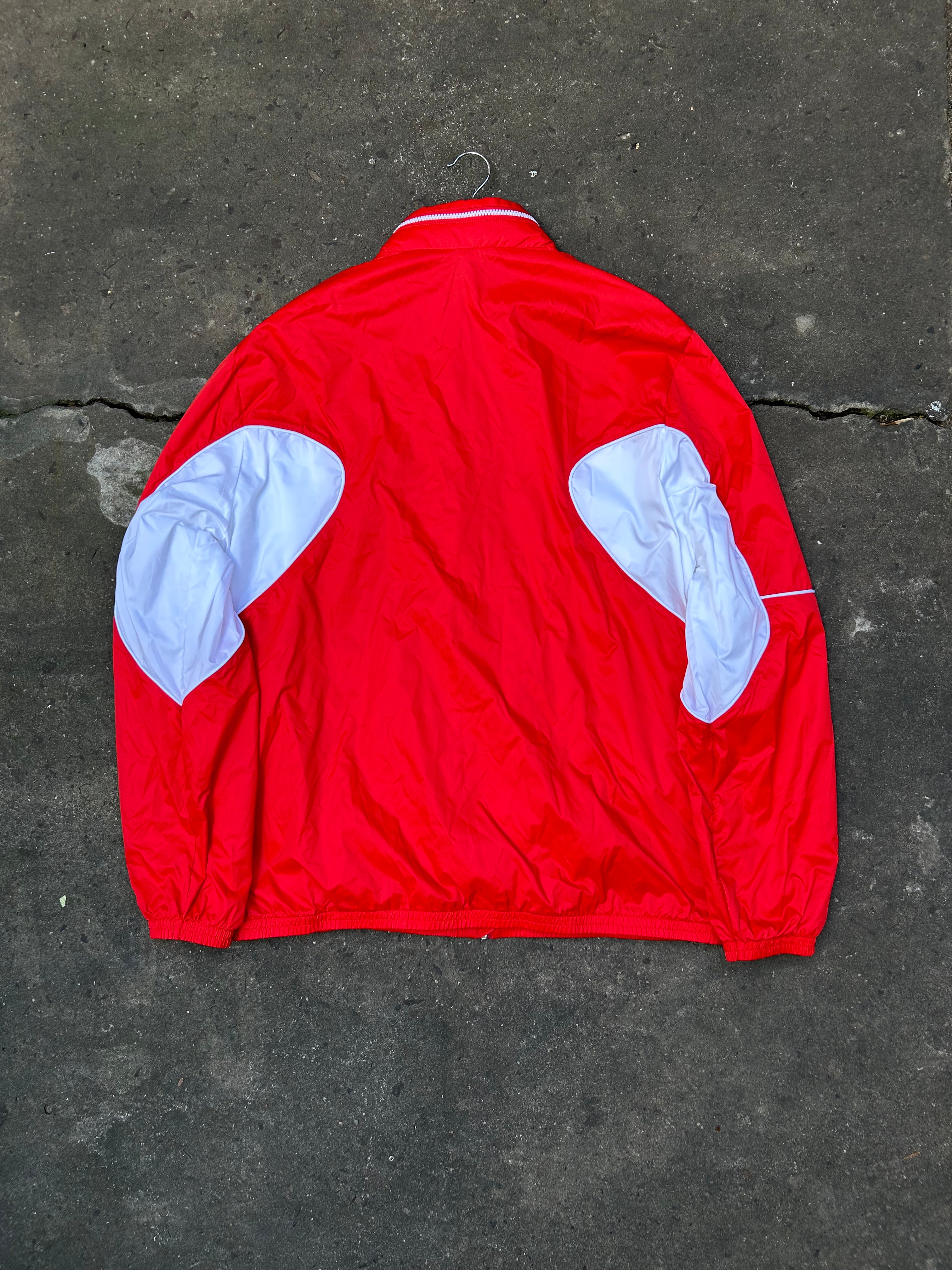Campera Ferrari x Puma Rompeviento años 2000 Original