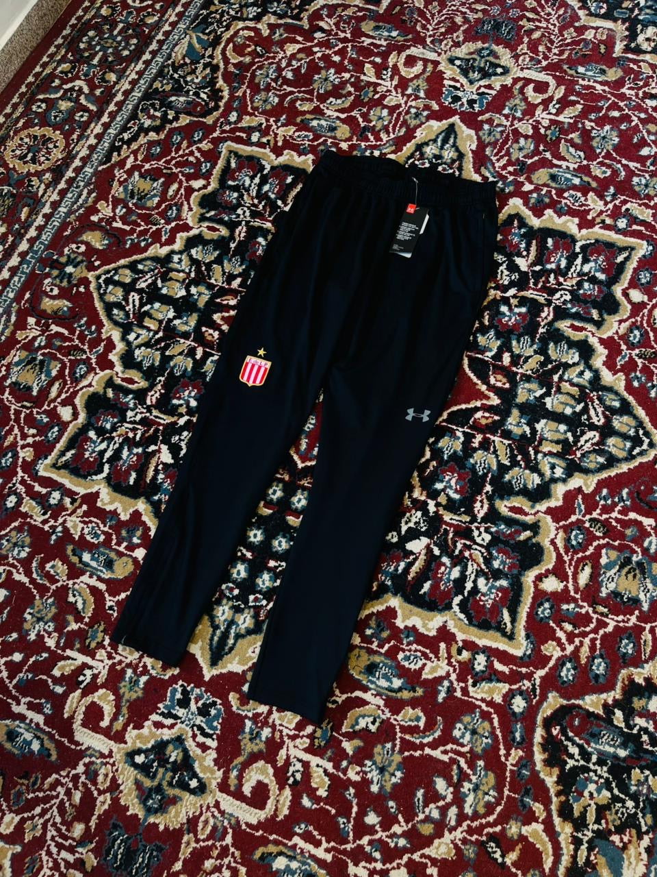 Pantalón Estudiantes Under Armour Original