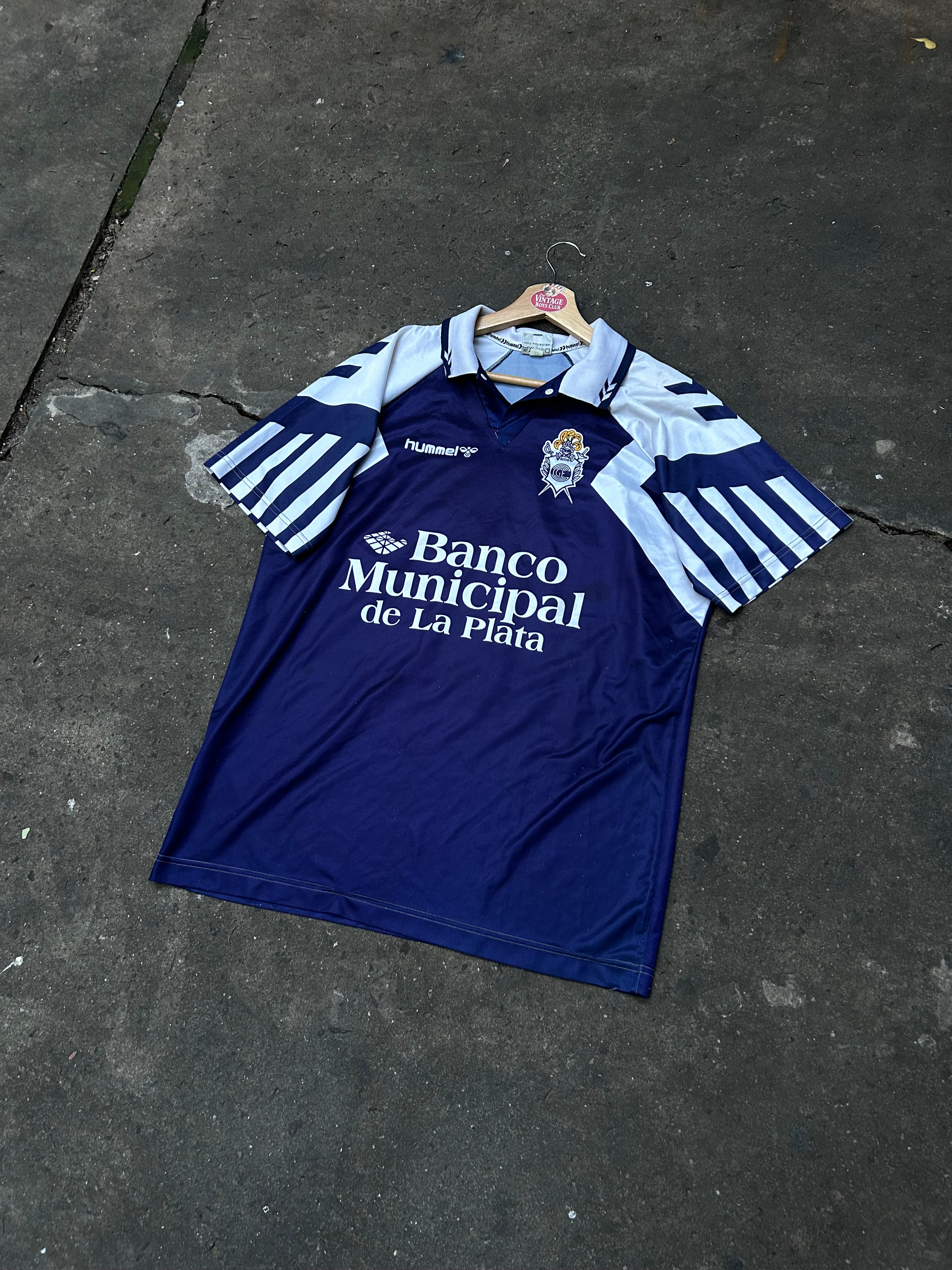 Camiseta Gimnasia Del 96' de Juego de Pedro Troglio