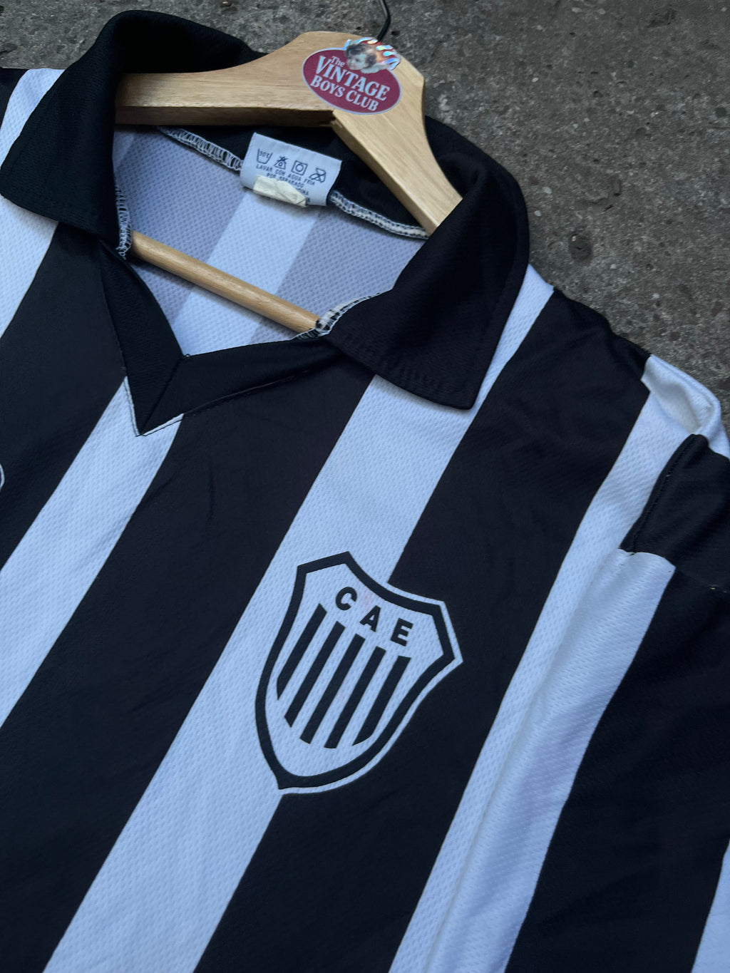 Camiseta Estudiantes de Caseros Dana de Juego