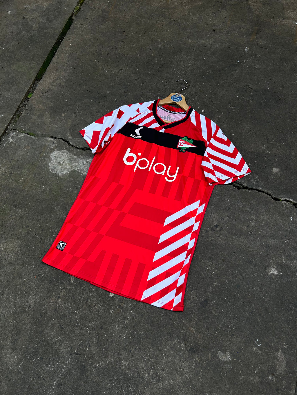 Camiseta Estudiantes Ruge homenaje a Petrola Original