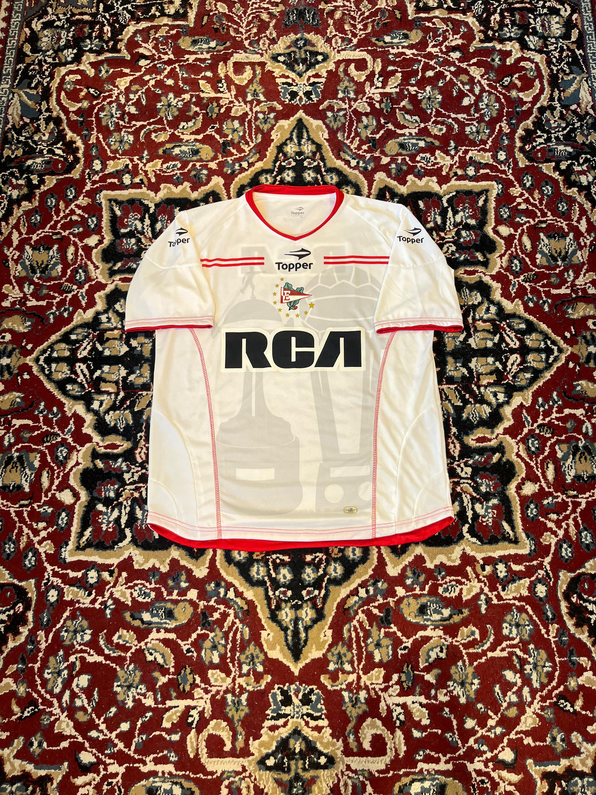 Camiseta Estudiantes 2009 de Juego del Chavo Desabato