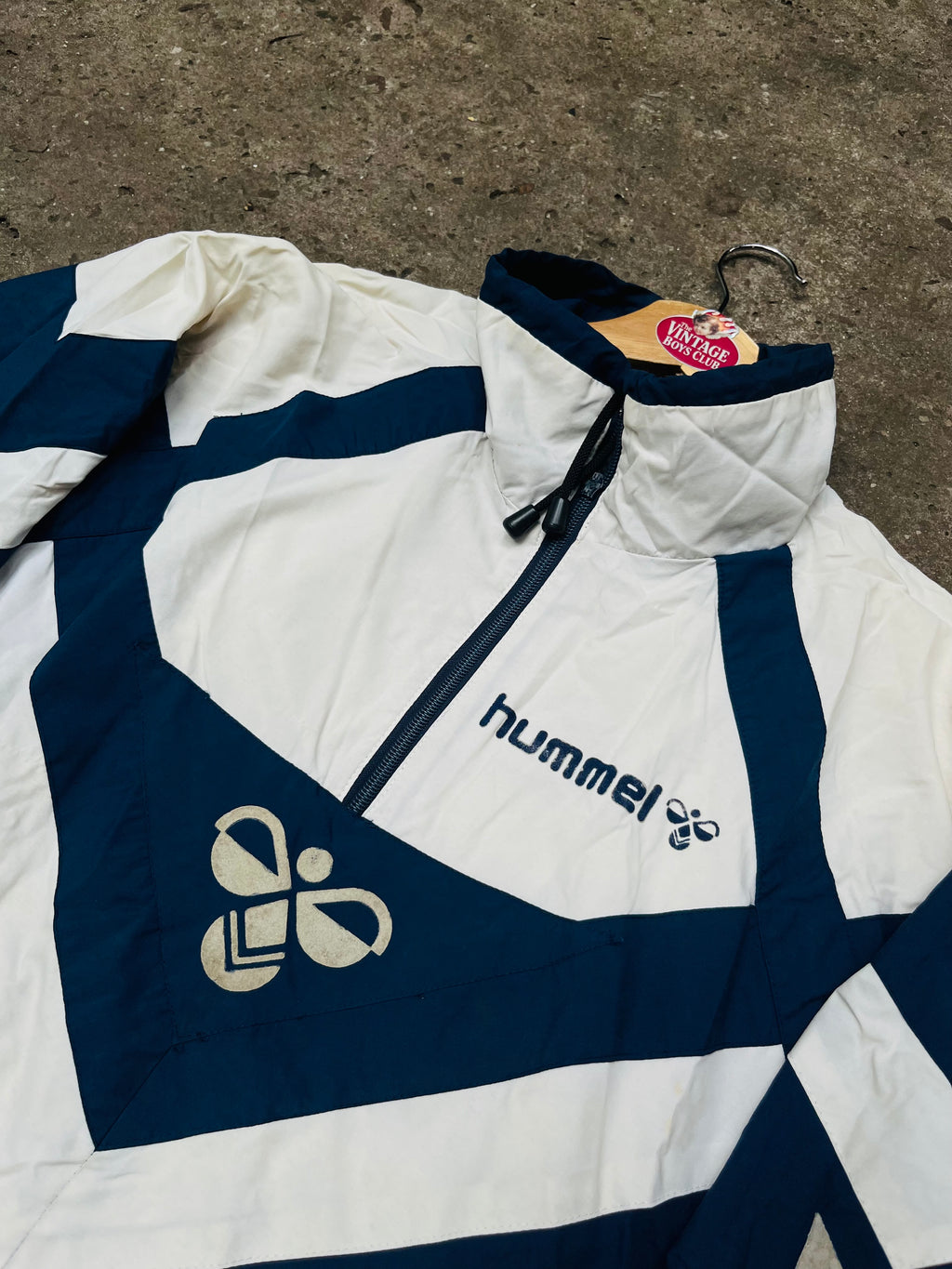 Buzo Gimnasia Hummel De Utilería