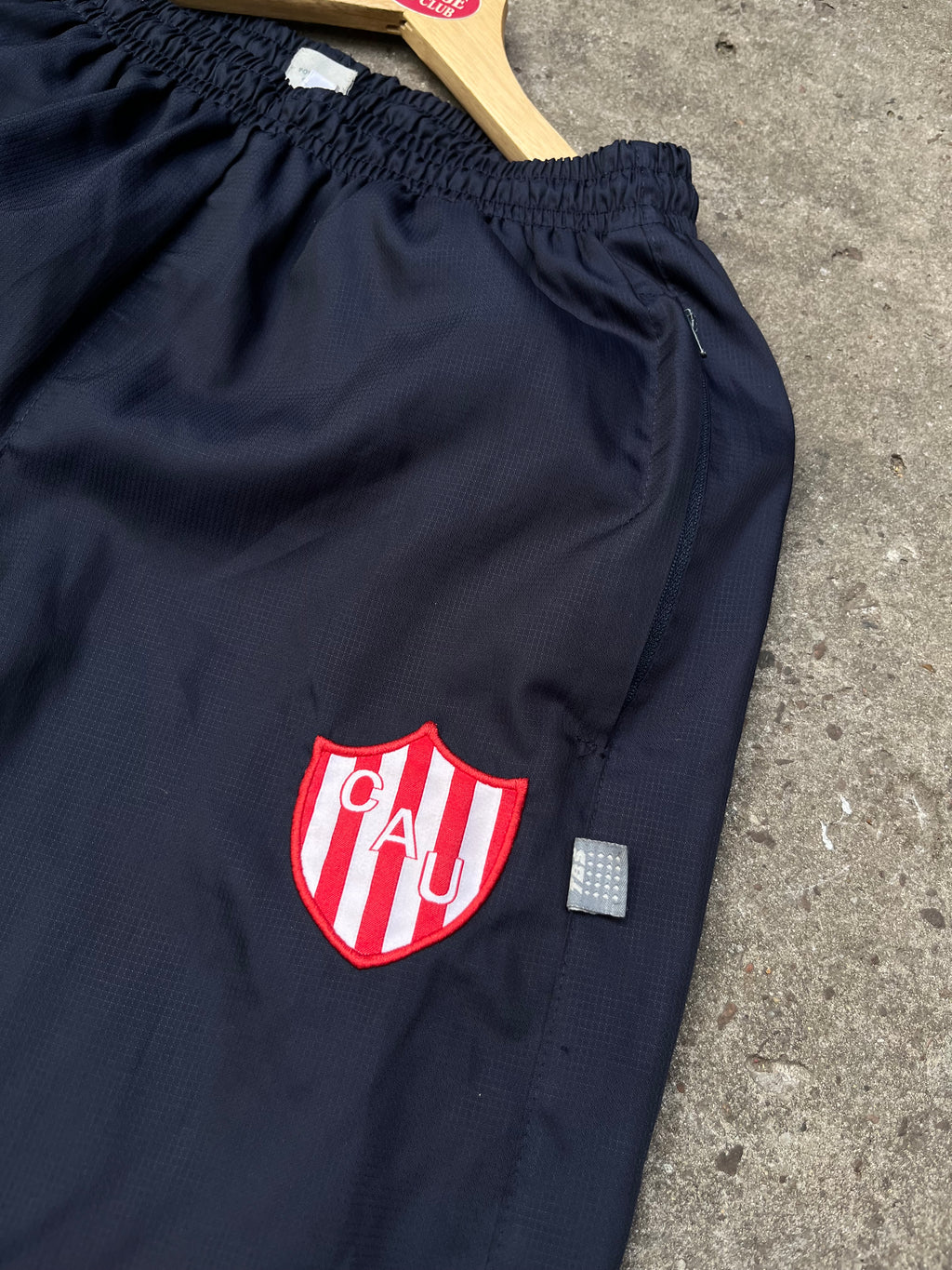 Pantalon Union Tbs Rompeviento Original