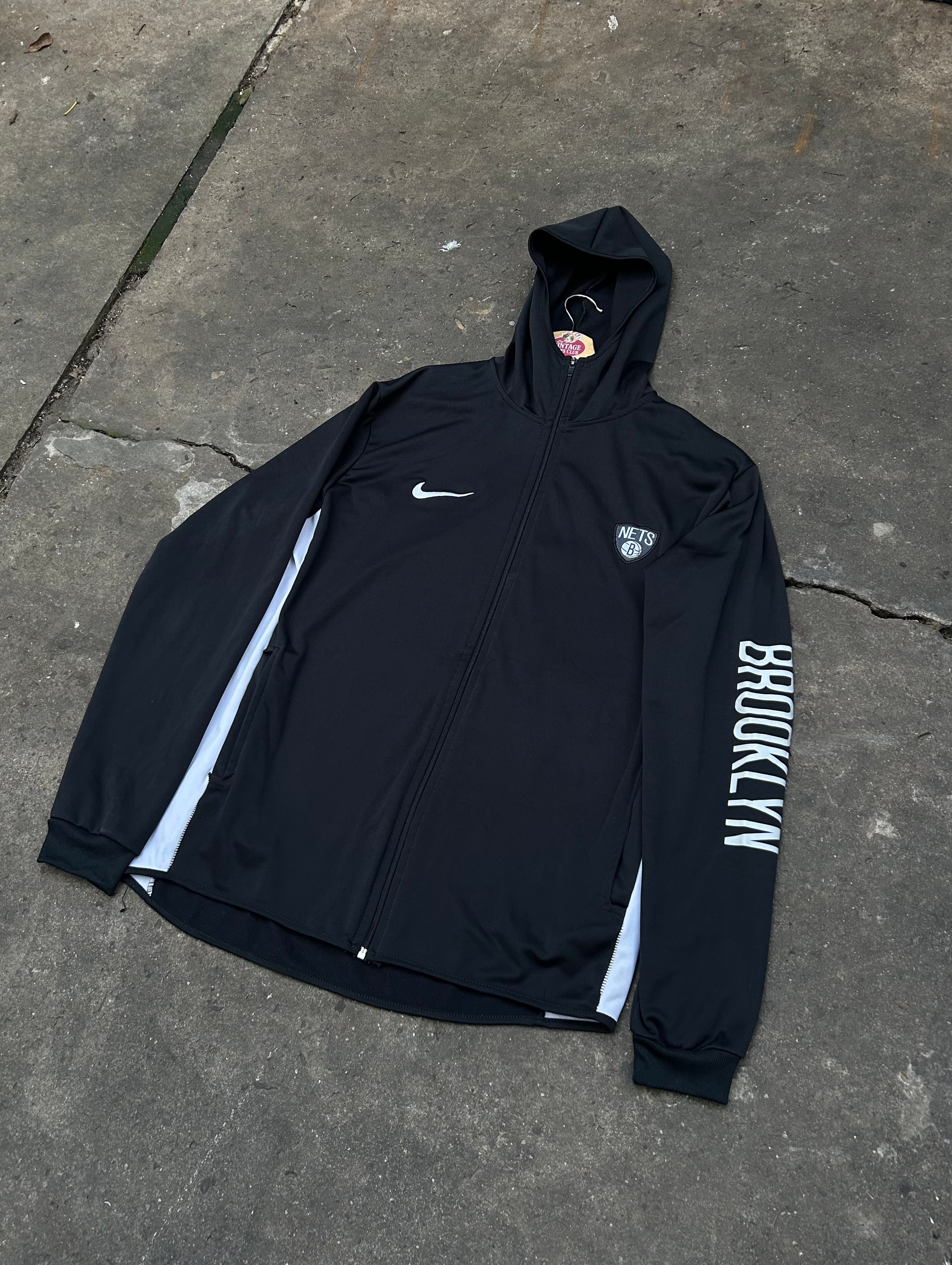 Campera Brooklyn Nets Nike Retro
