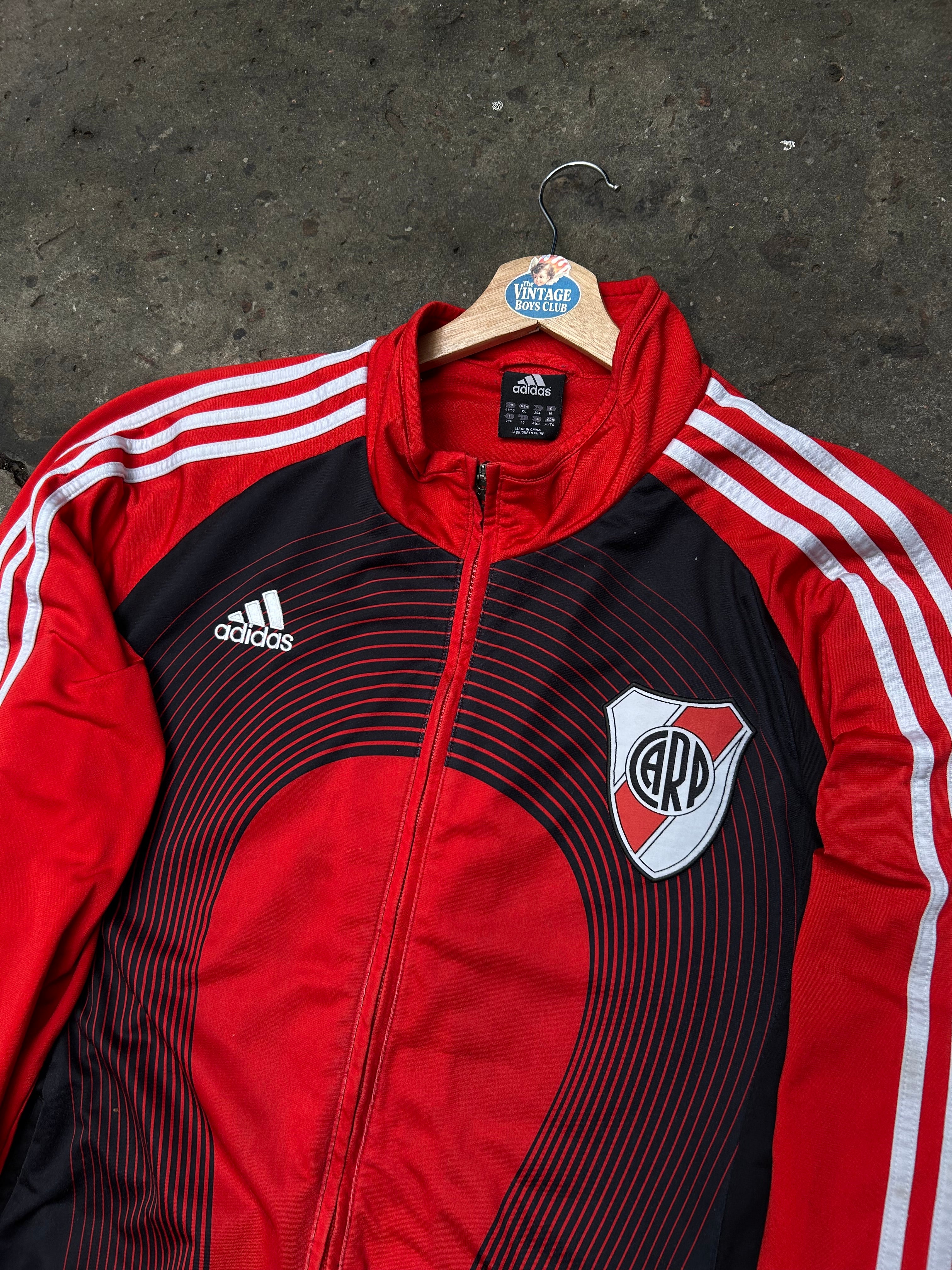 Campera River 2006 TeamGeist Roja y Negra Original