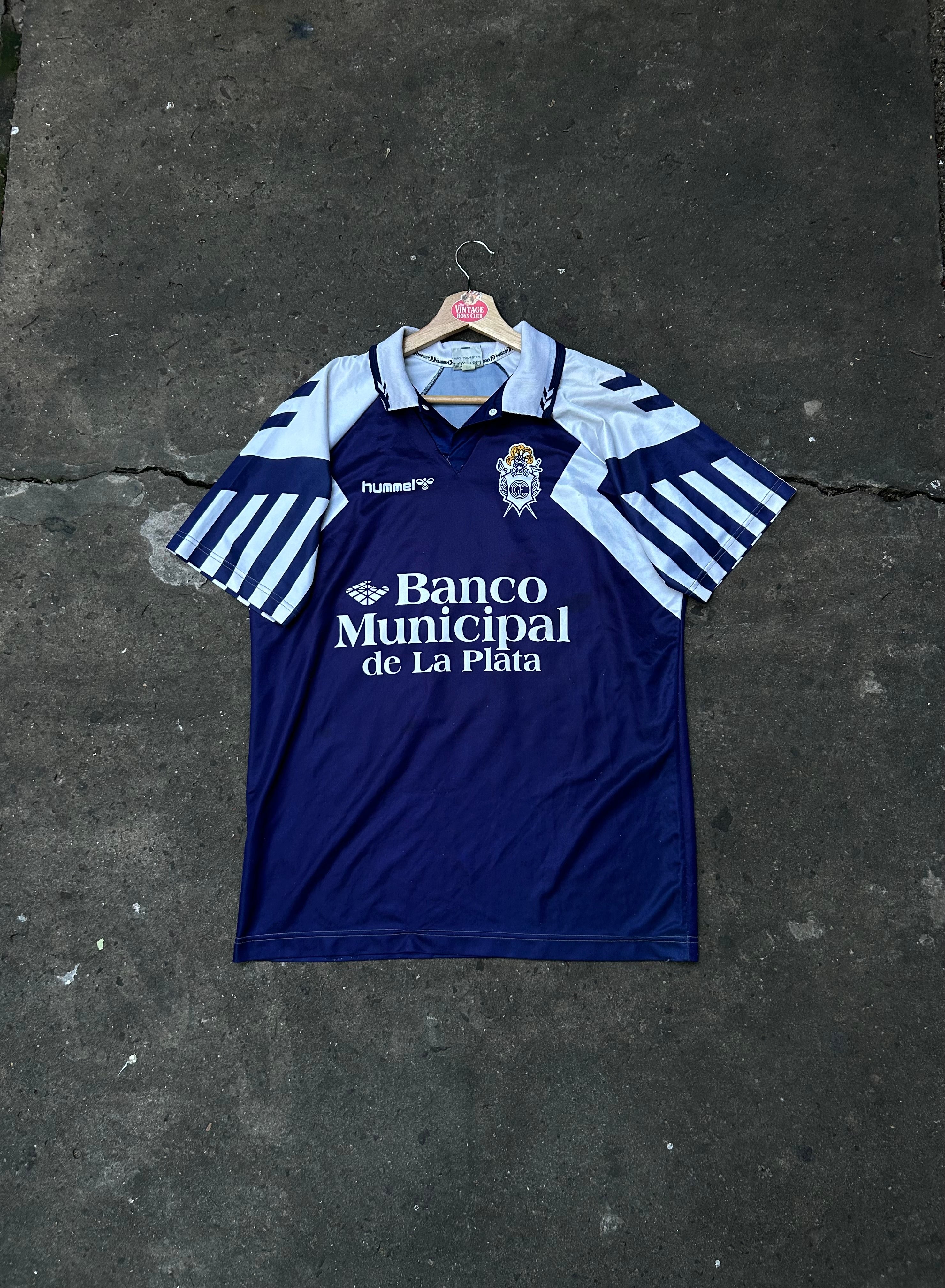 Camiseta Gimnasia Del 96' de Juego de Pedro Troglio