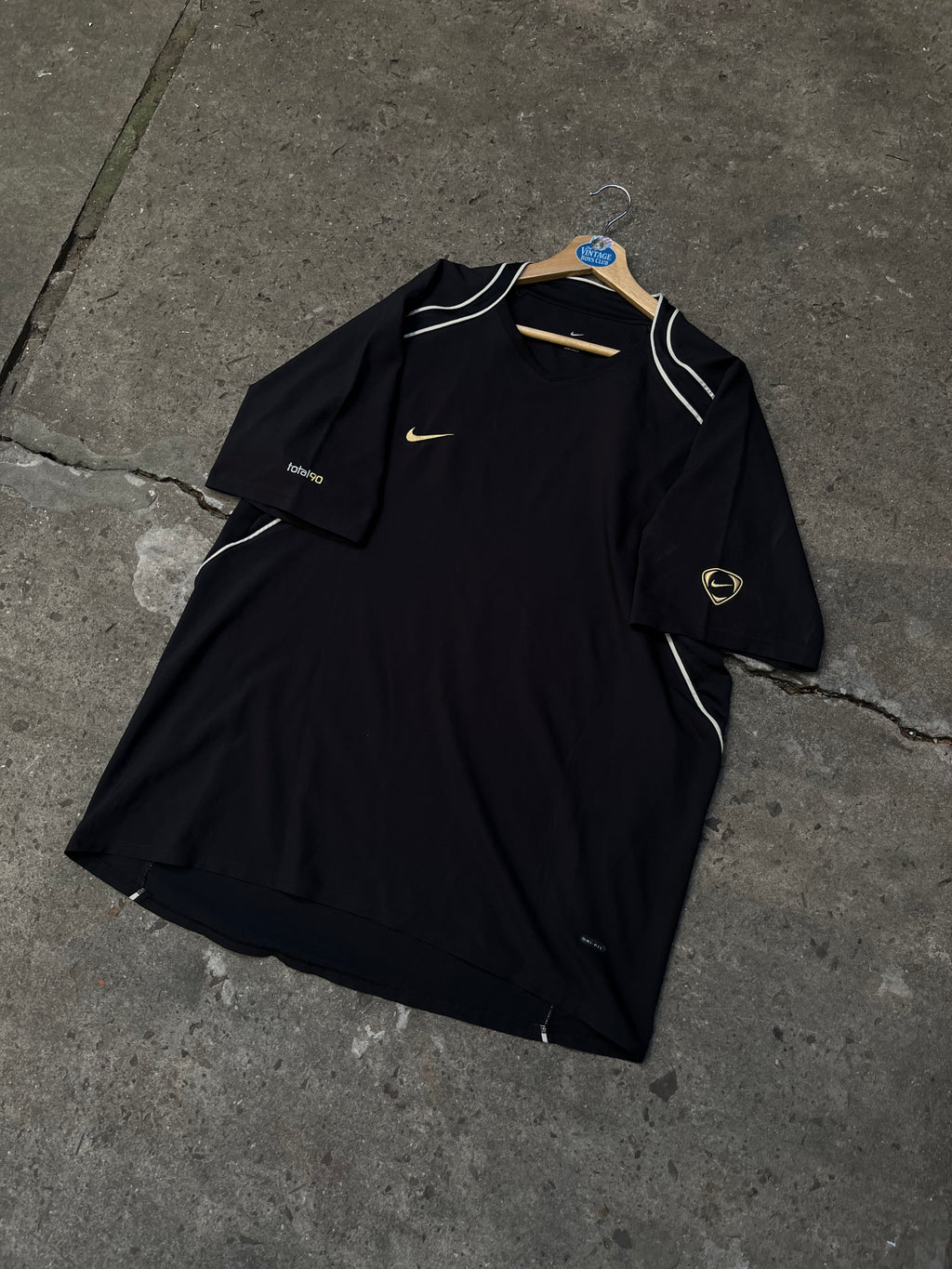 Remera Nike Total 90 Retro Original