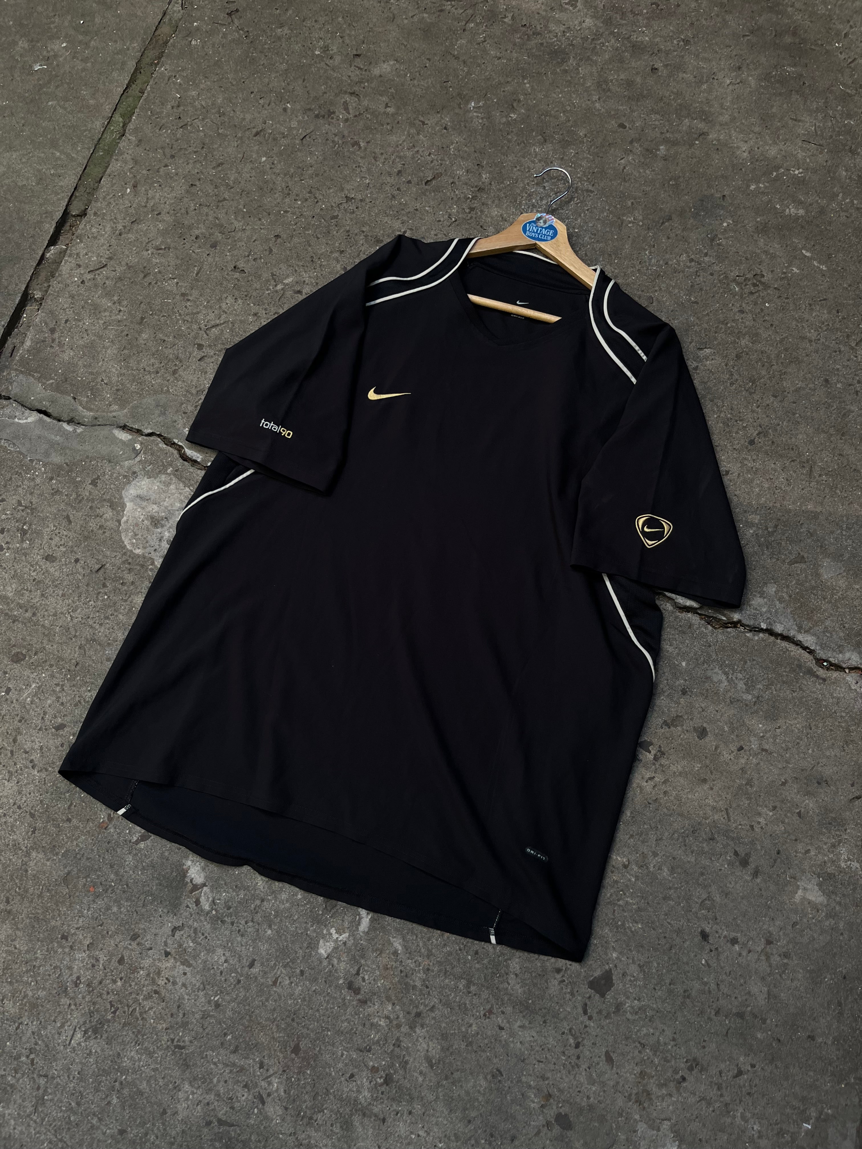 Remera Nike Total 90 Retro Original