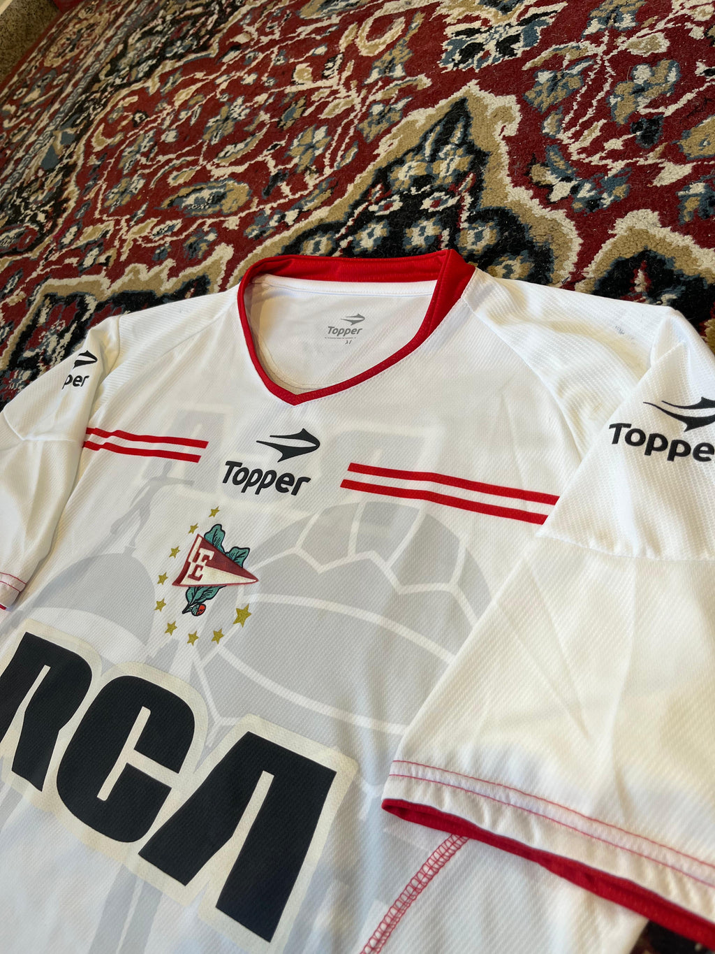 Camiseta Estudiantes 2009 de Juego del Chavo Desabato