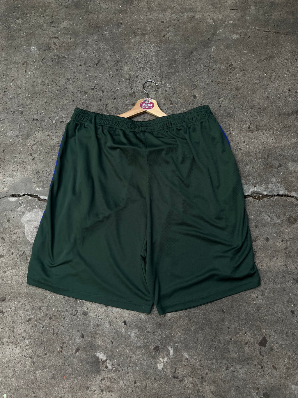 Short Milwaukee Bucks Vintage