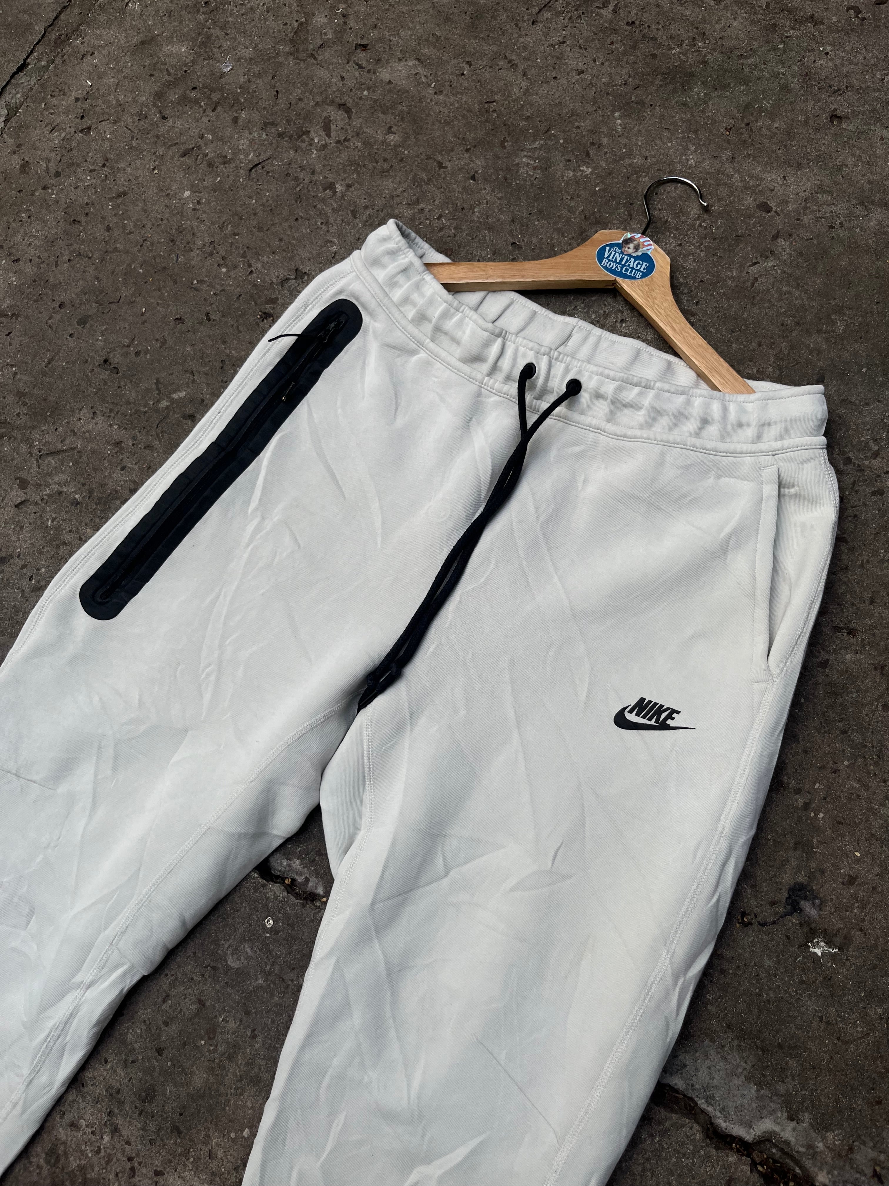 Pantalón Nike Tech Original