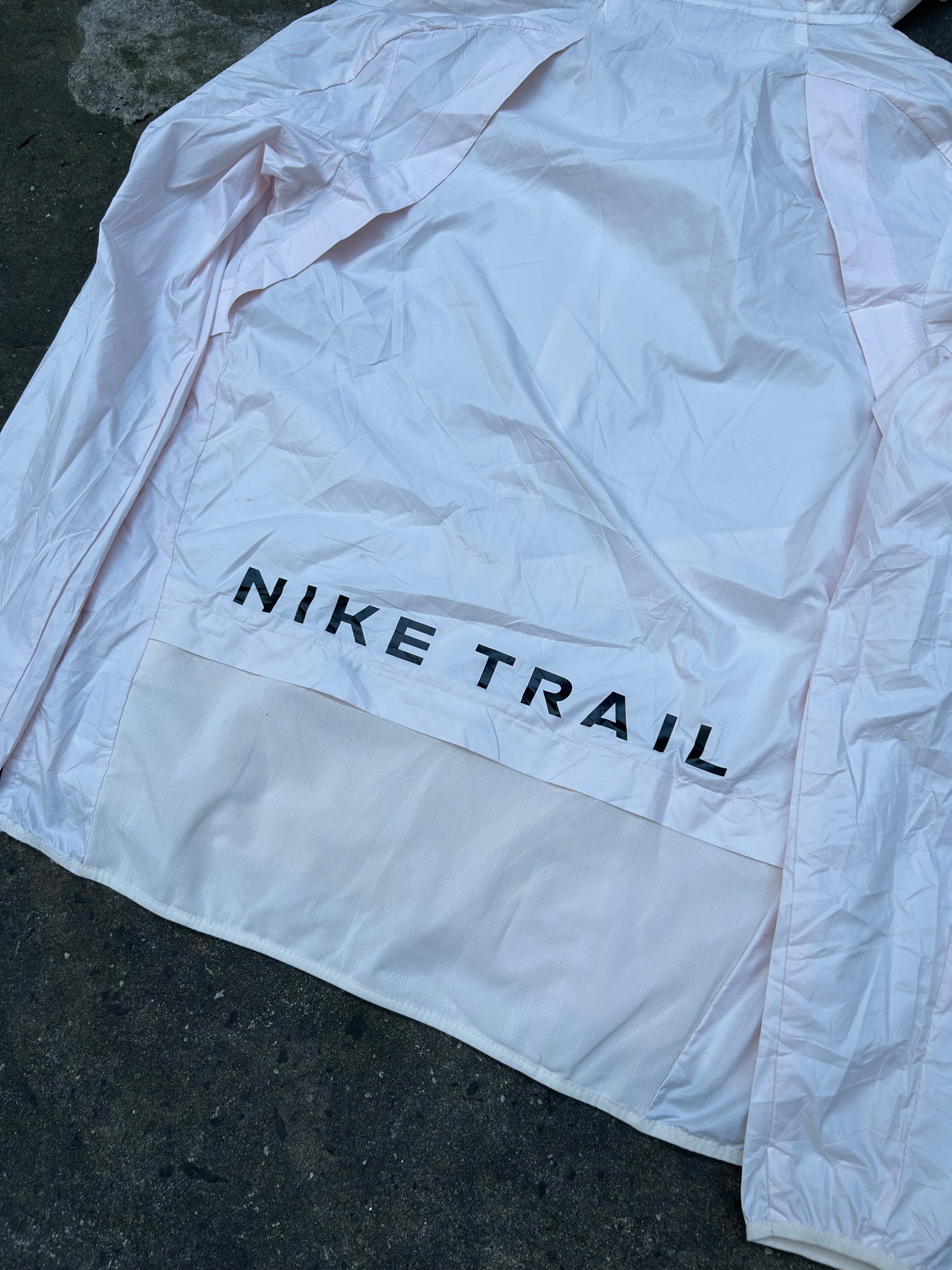 Campera Nike Trail Rompeviento Original