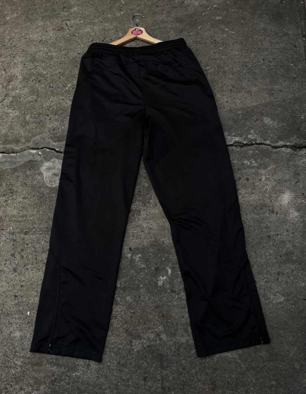 Pantalon Estudiantes Umbro de Utilería