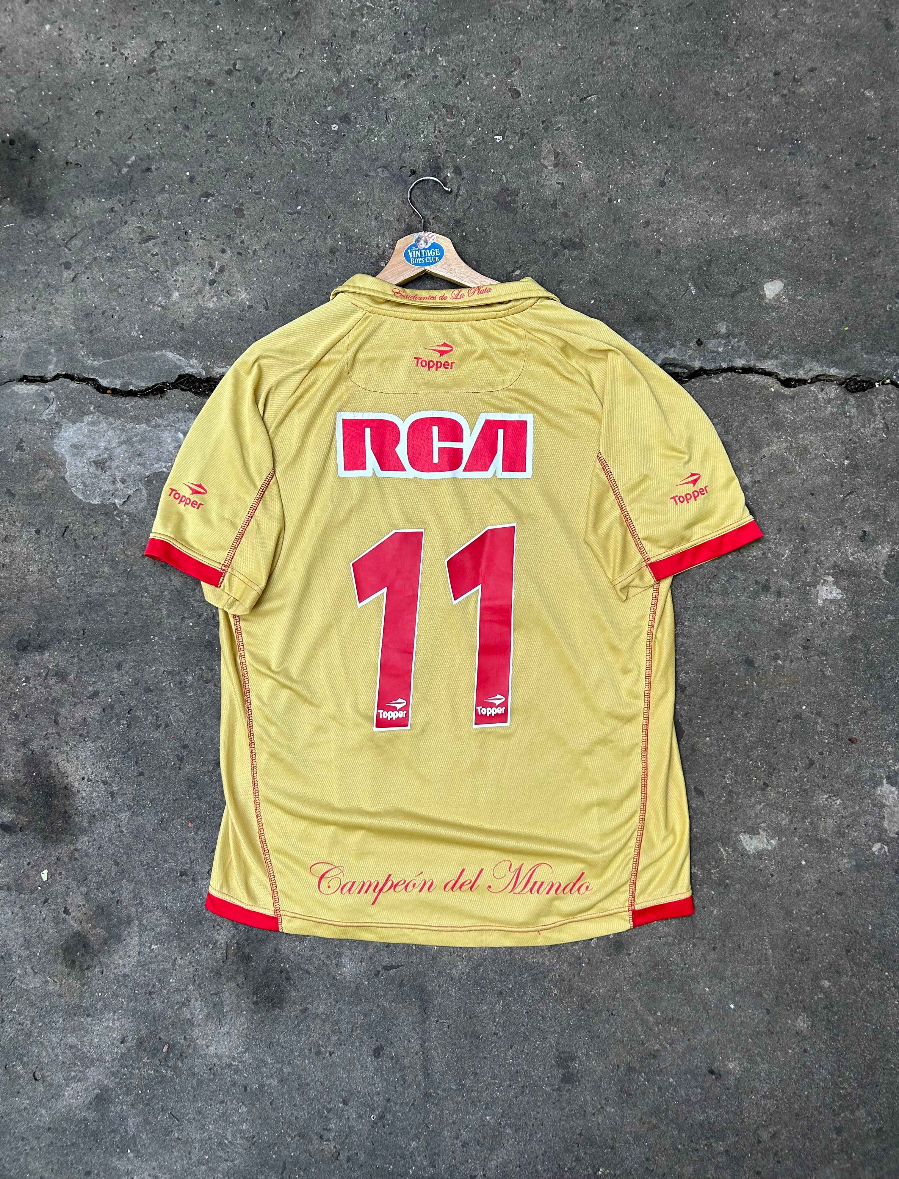 Camiseta Estudiantes 2009 Dorada de Utileria de Veron