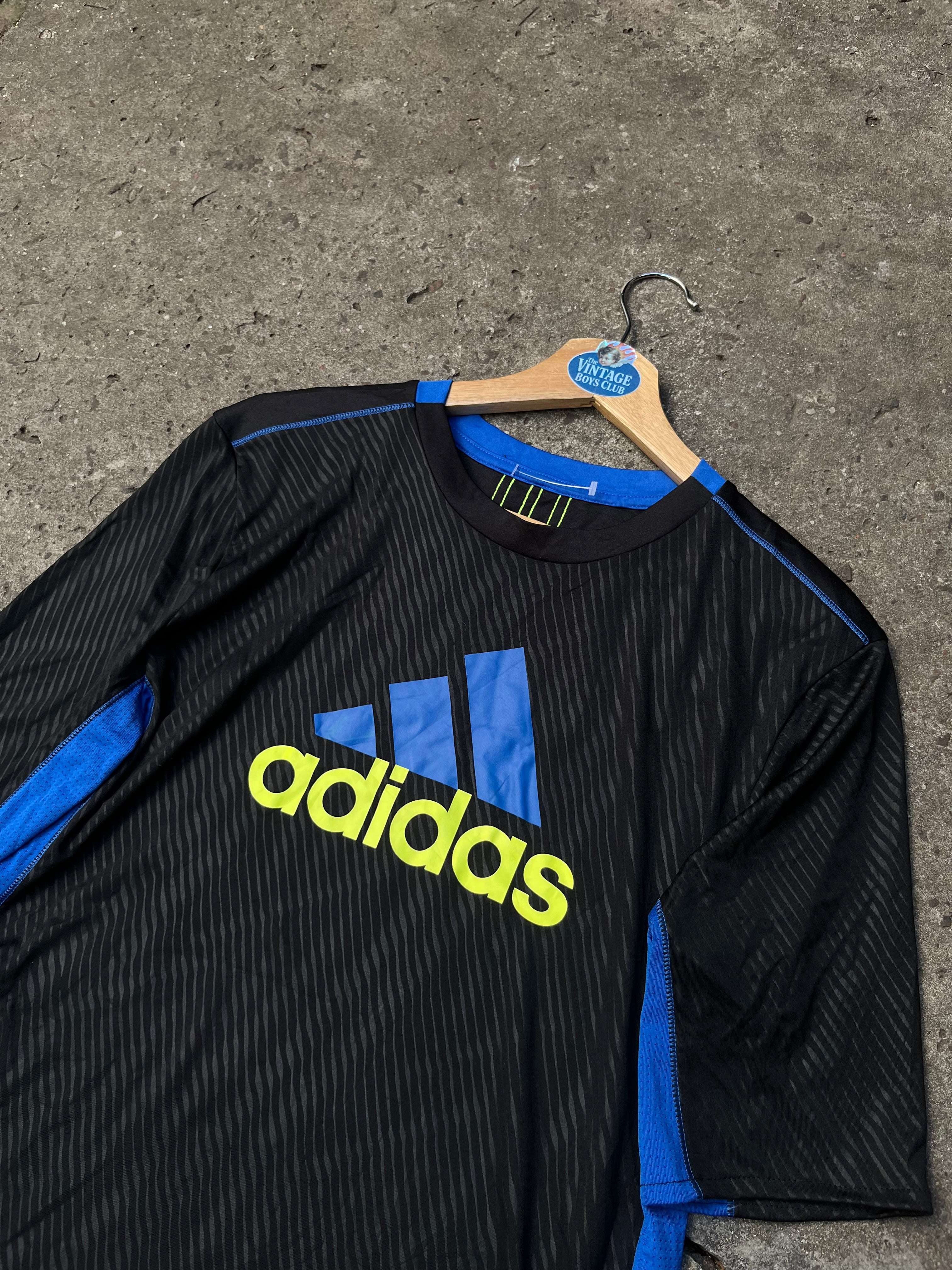 Remera Adidas Big Logo Original